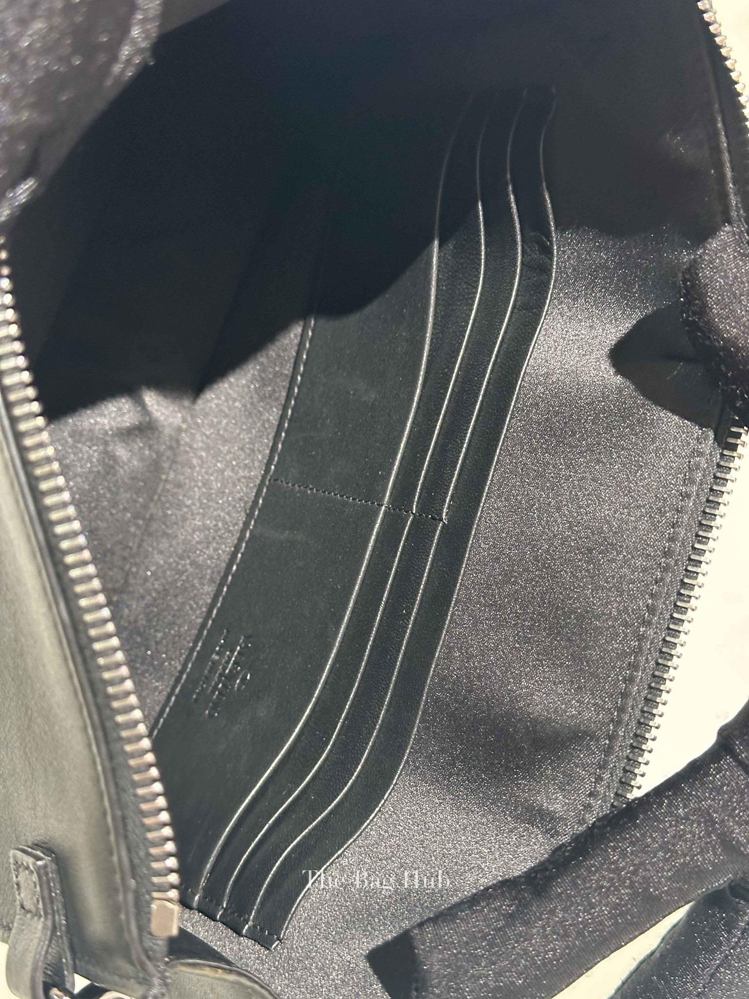 Valentino Black Leather Vlogo Signature Calfskin Pouch Bag
