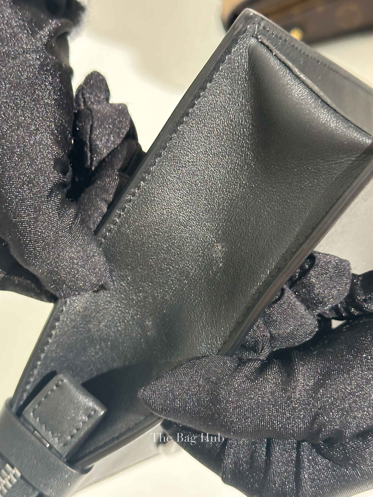 Valentino Black Leather Vlogo Signature Calfskin Pouch Bag