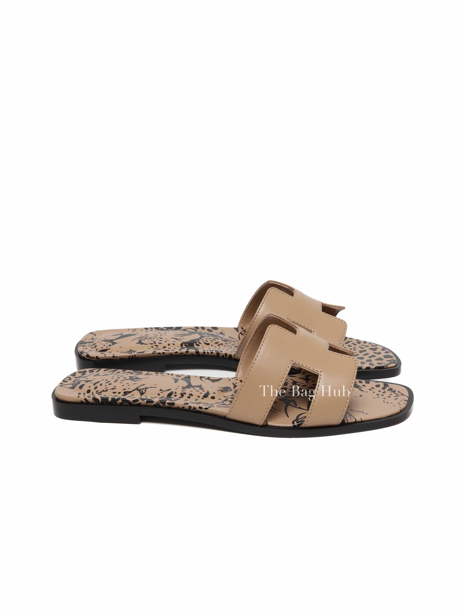 Hermes Beige Argile Leather Oran Sandals Size 37.5