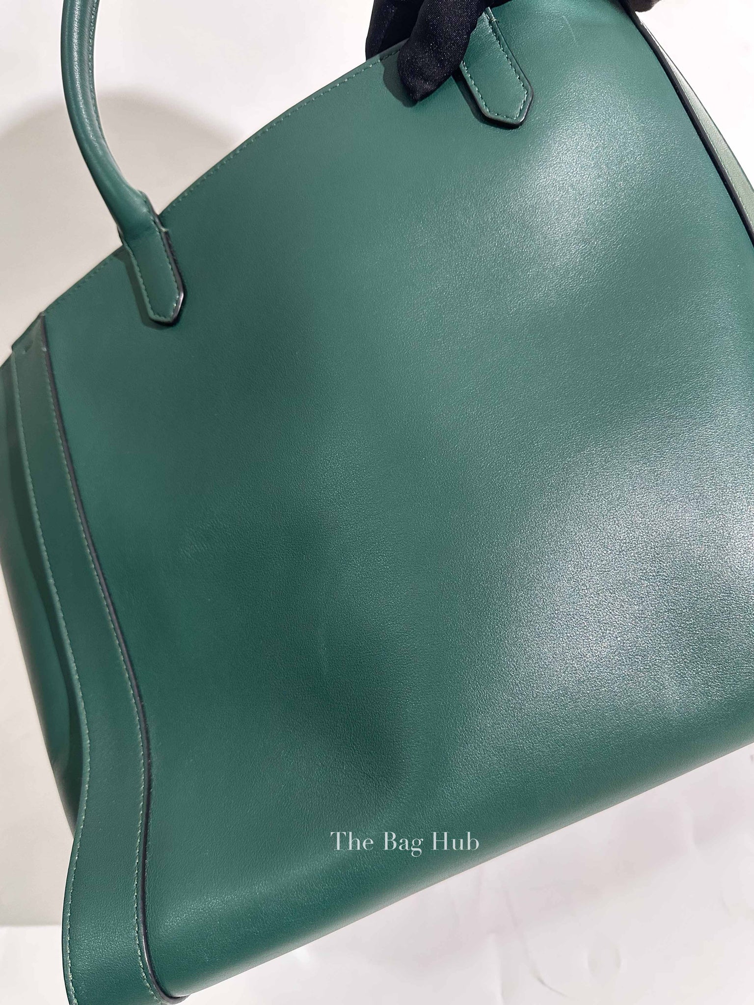 Valentino Green Leather VLogo Plaque Top Handle Bag