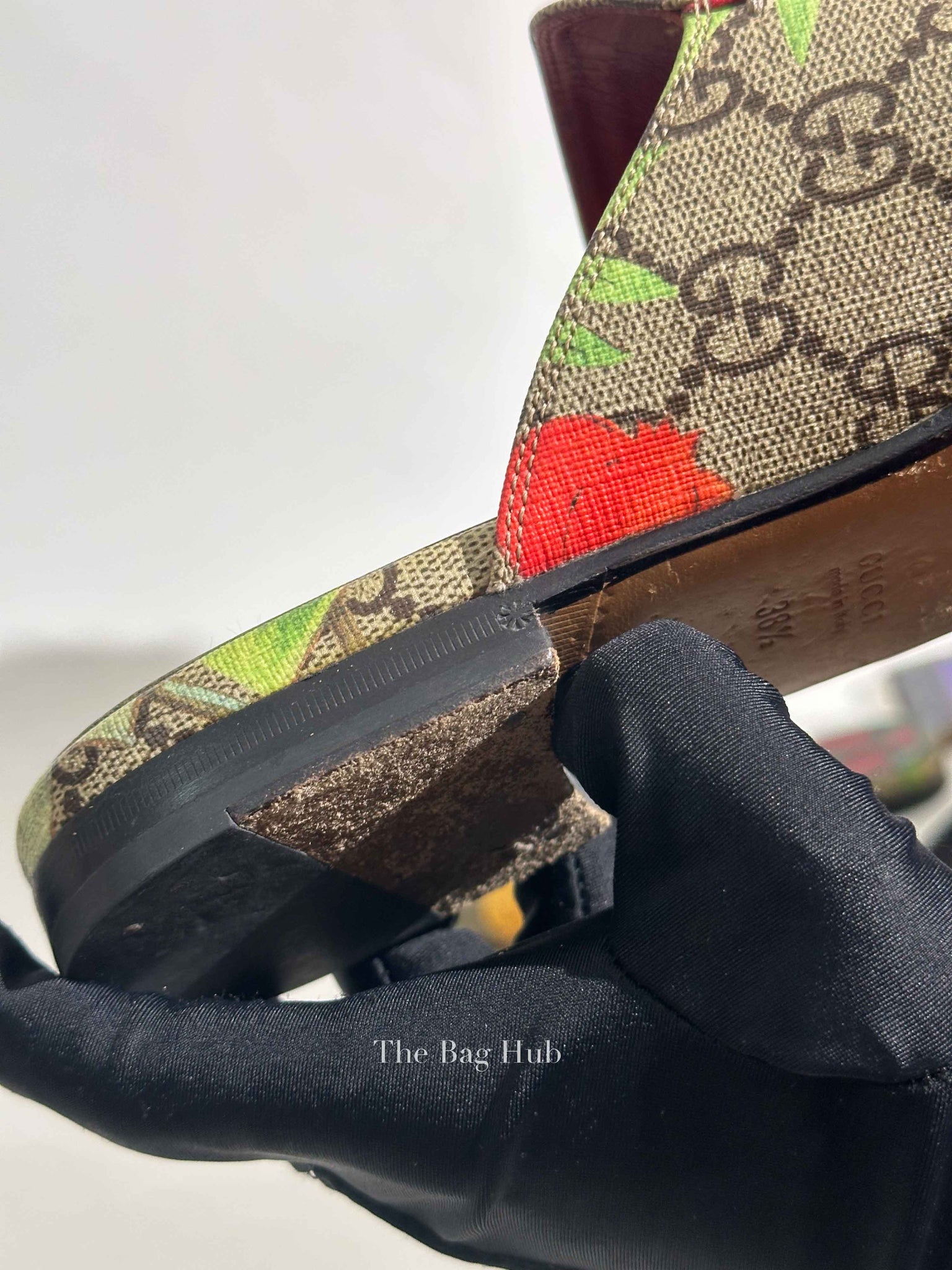 Gucci Grey GG Coated Canvas Tian Princetown Flat Sandals Size 36.5