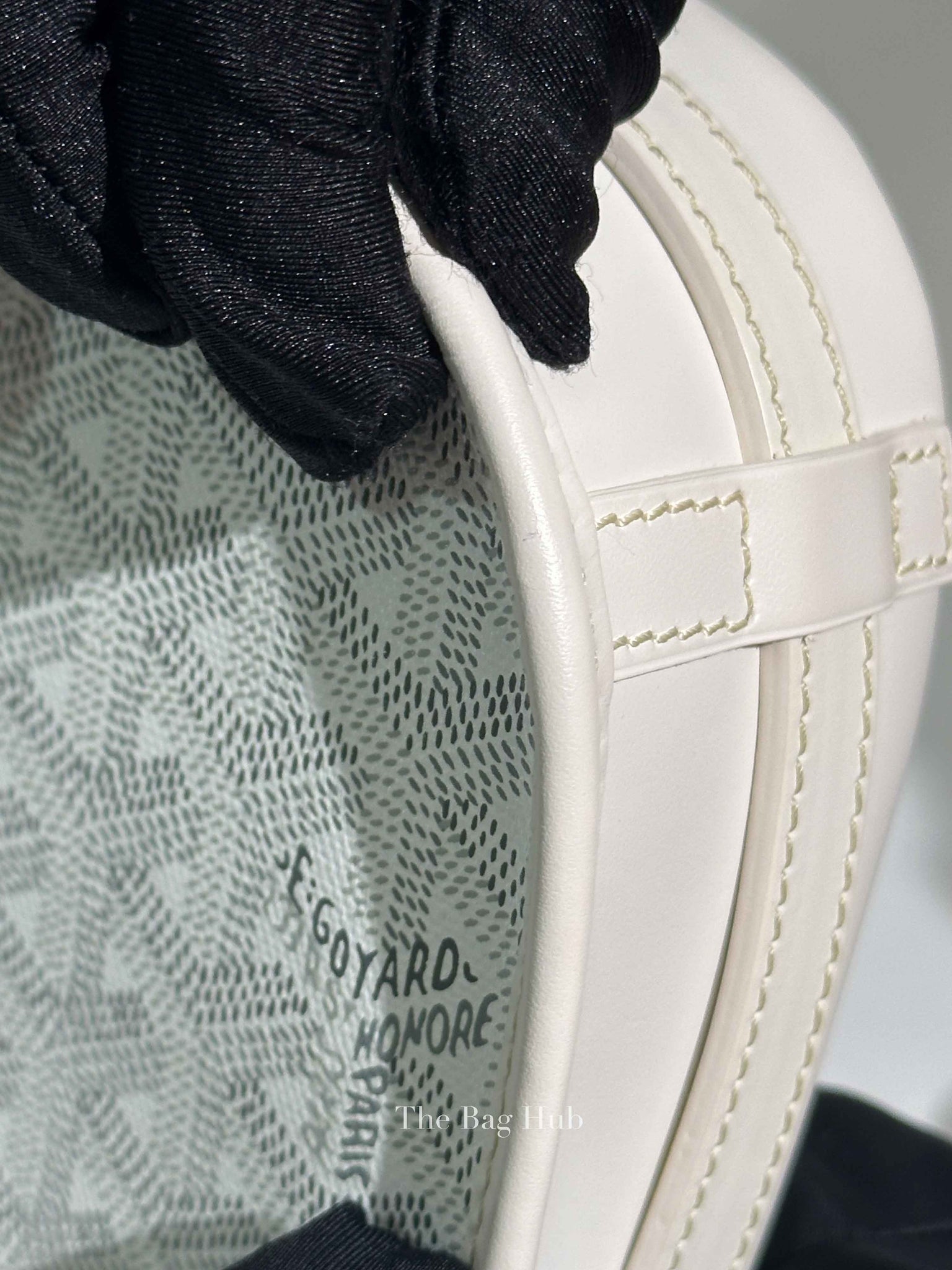 Goyard Blanc Goyardine Coated Canvas and Leather Belvedere PM Bag