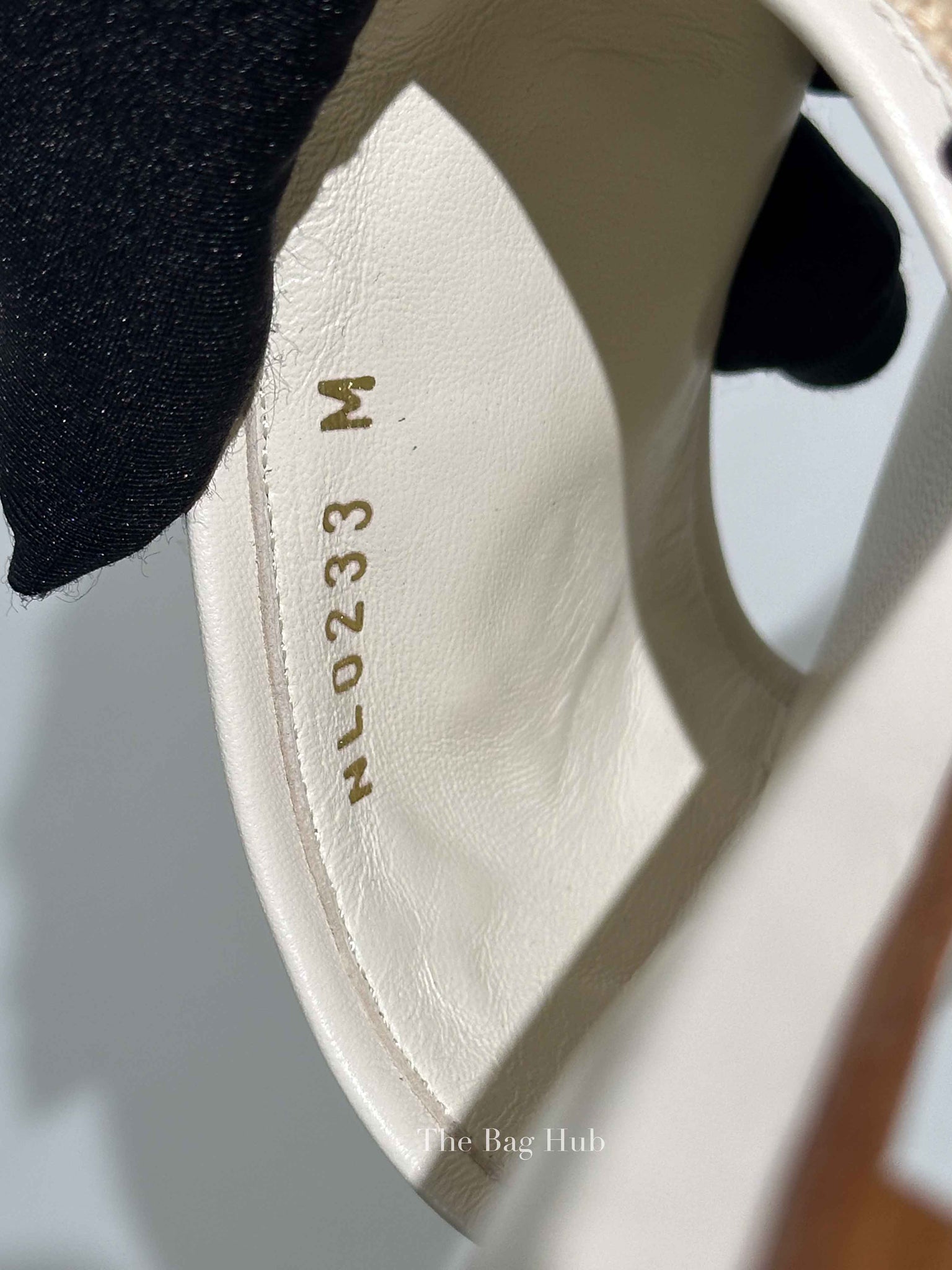 Louis Vuitton White Monogram Embossed Canvas Revival Flat Mules Size 39