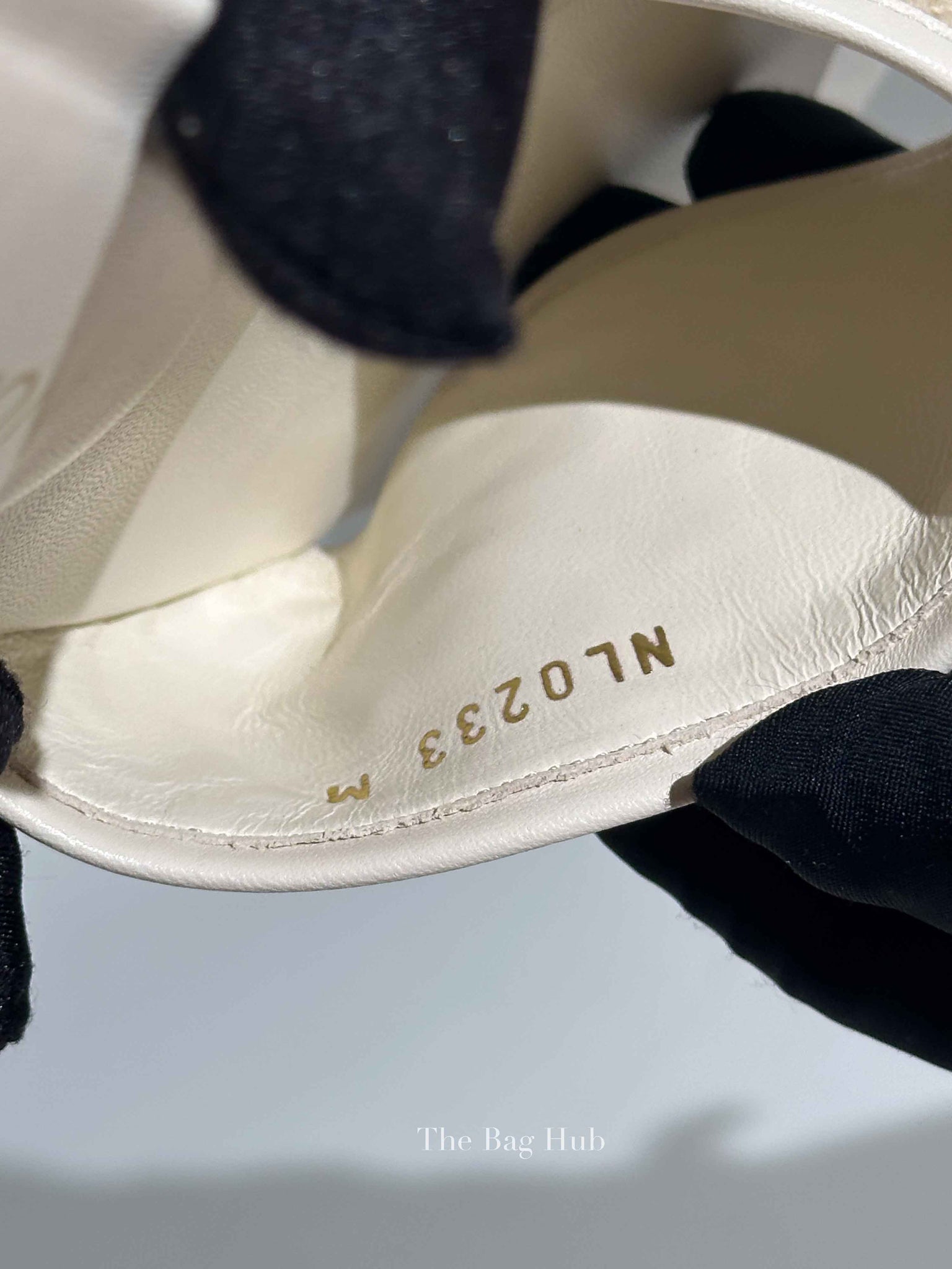 Louis Vuitton White Monogram Embossed Canvas Revival Flat Mules Size 39