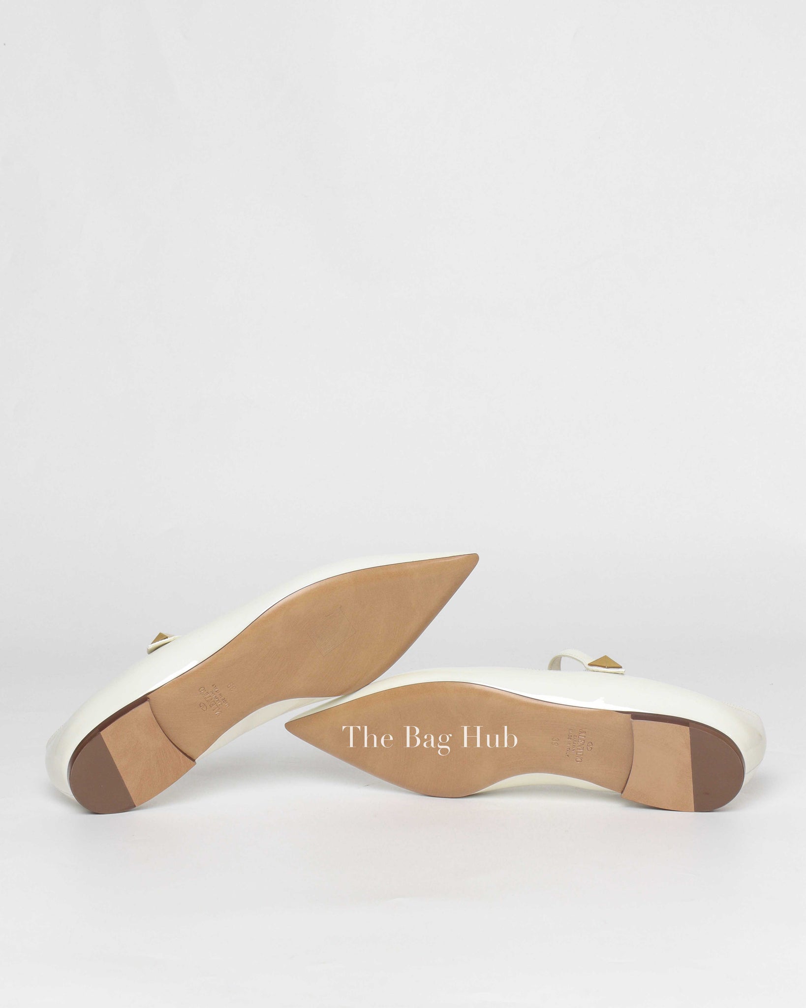 Valentino White Patent Tiptoe  Ballerina Flats Size 39