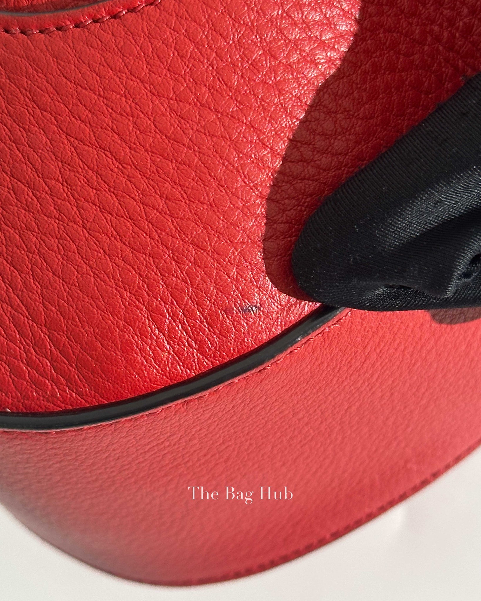 Prada Rosso Vitello Daino Crossbody Bag 1BC052