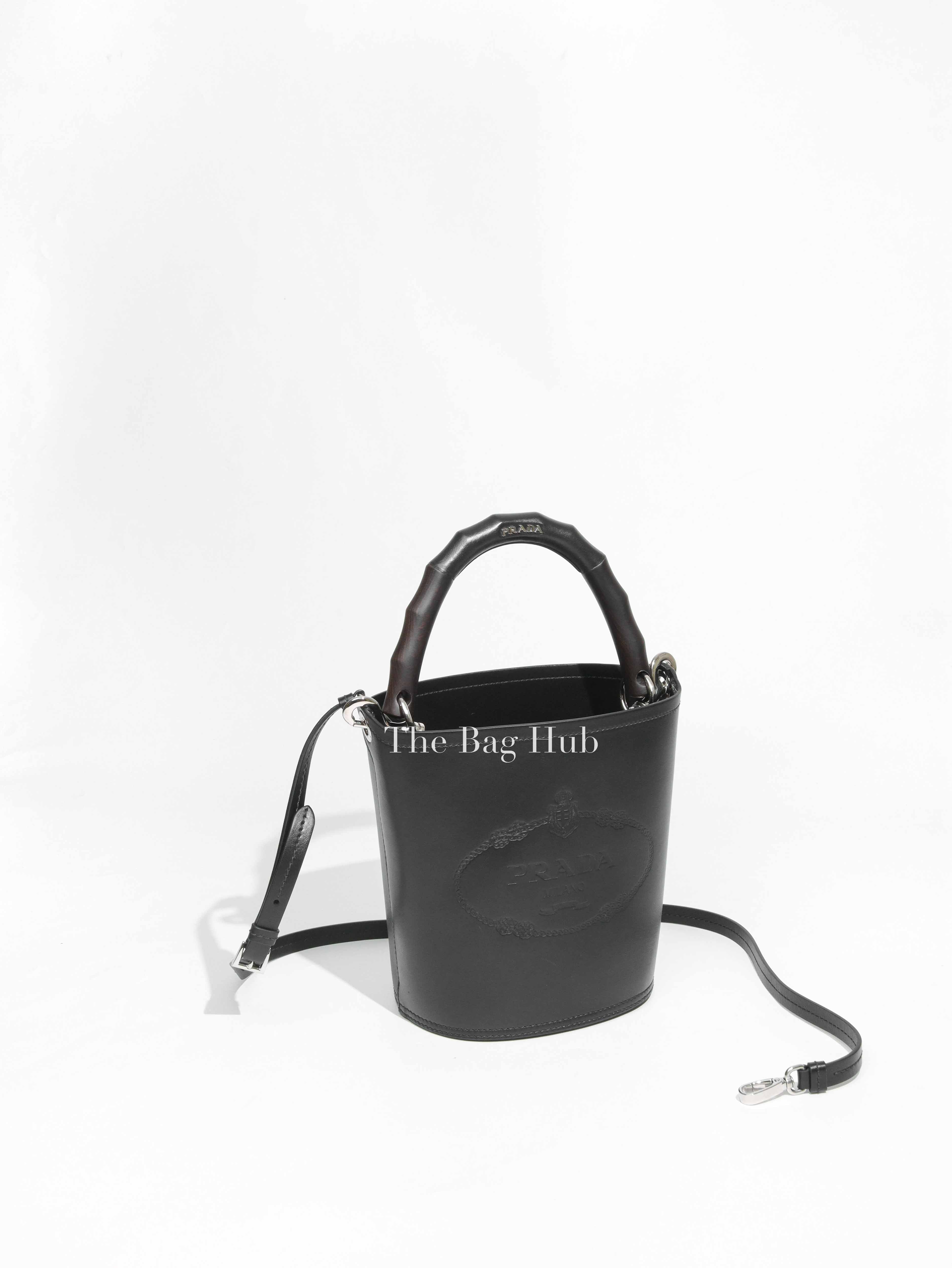 【PRADA】BRUSHED LEATHER BUCKET BAG Bucket Bag with Logo PRADA | Blondie Shop