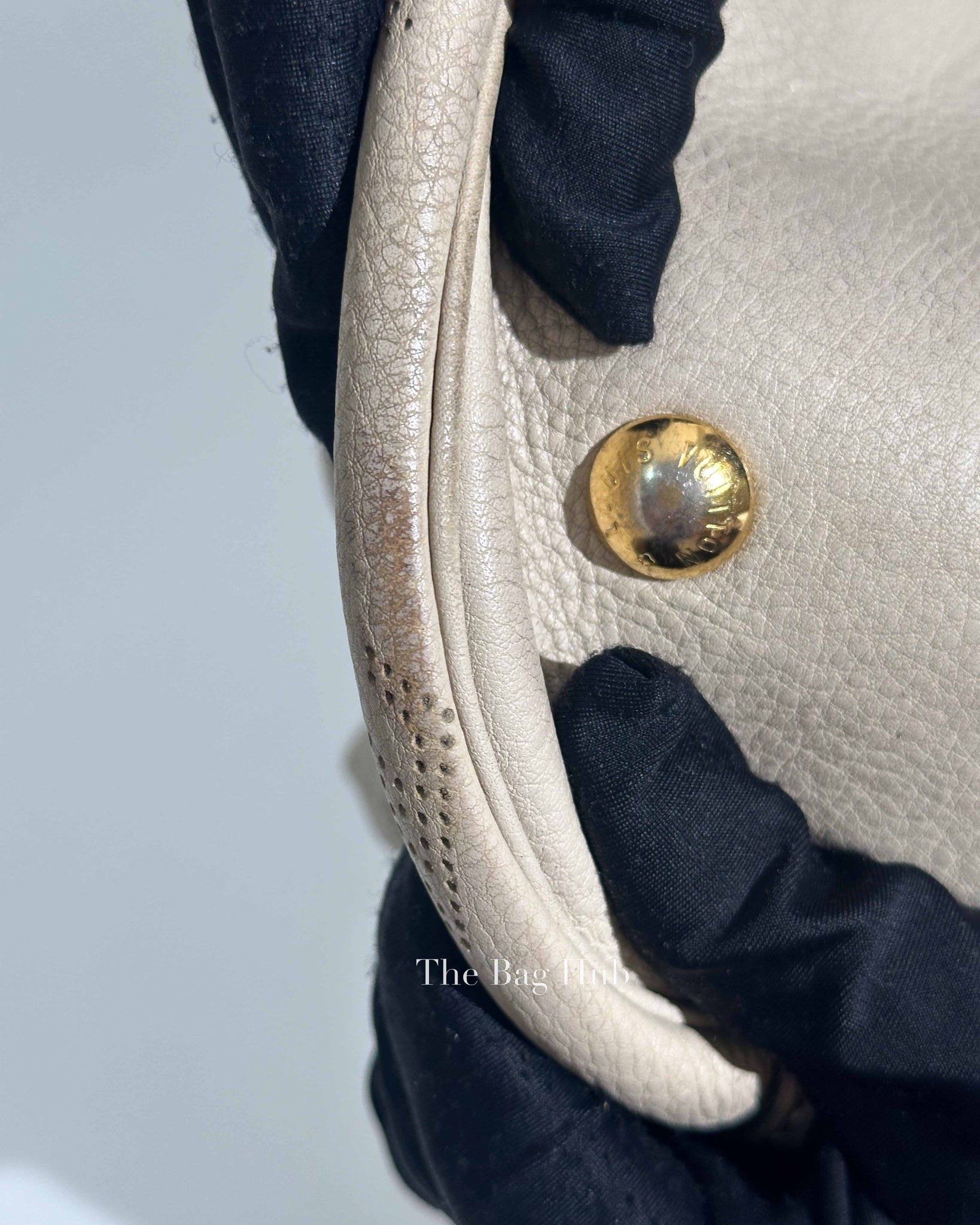 Louis Vuitton Beige Monogram Leather Mahina Shoulder Bag