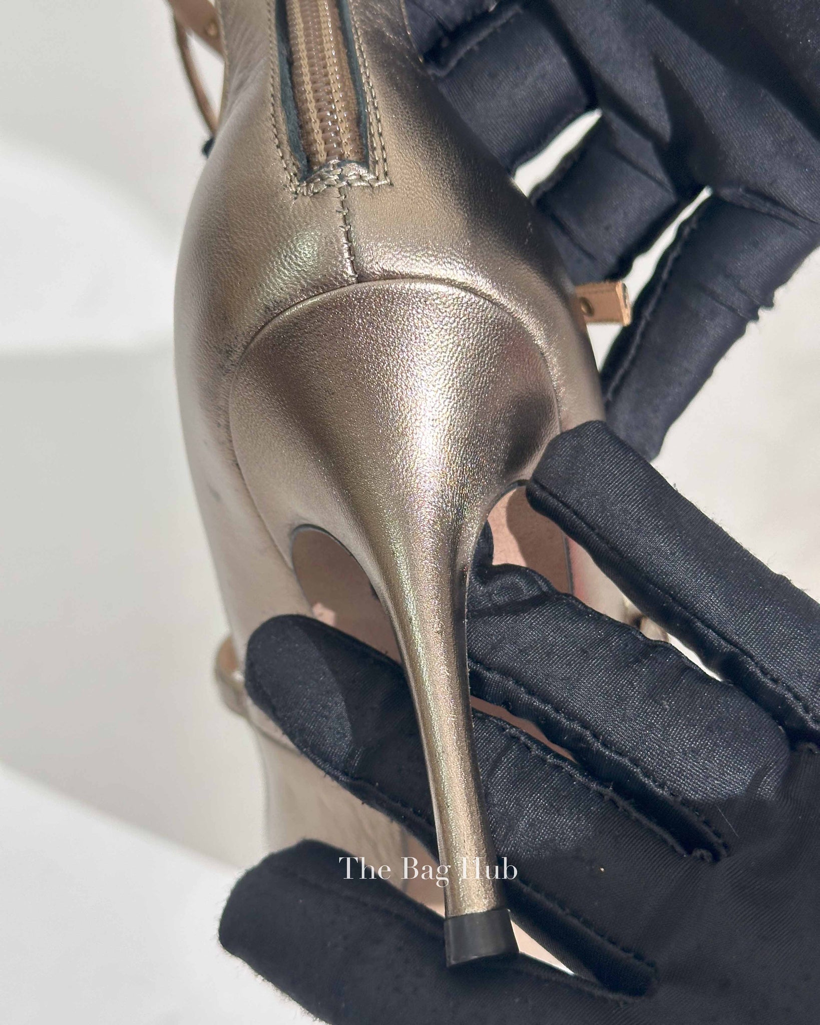Valentino Gold Leather Eyelet Love Latch Pointed Toe Pumps Size 37