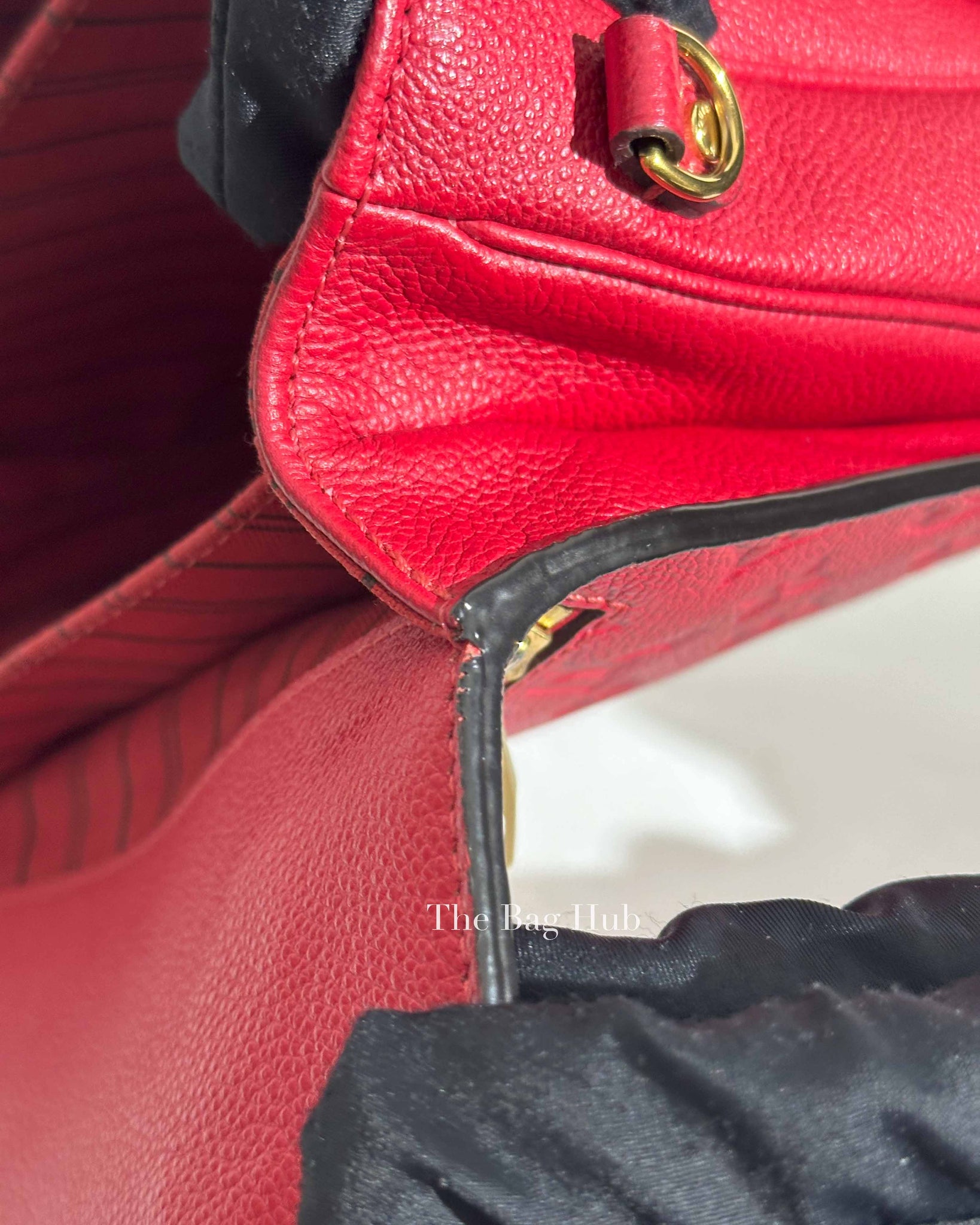Louis Vuitton Cherry Empreinte Leather Pochette Metis Sling Bag