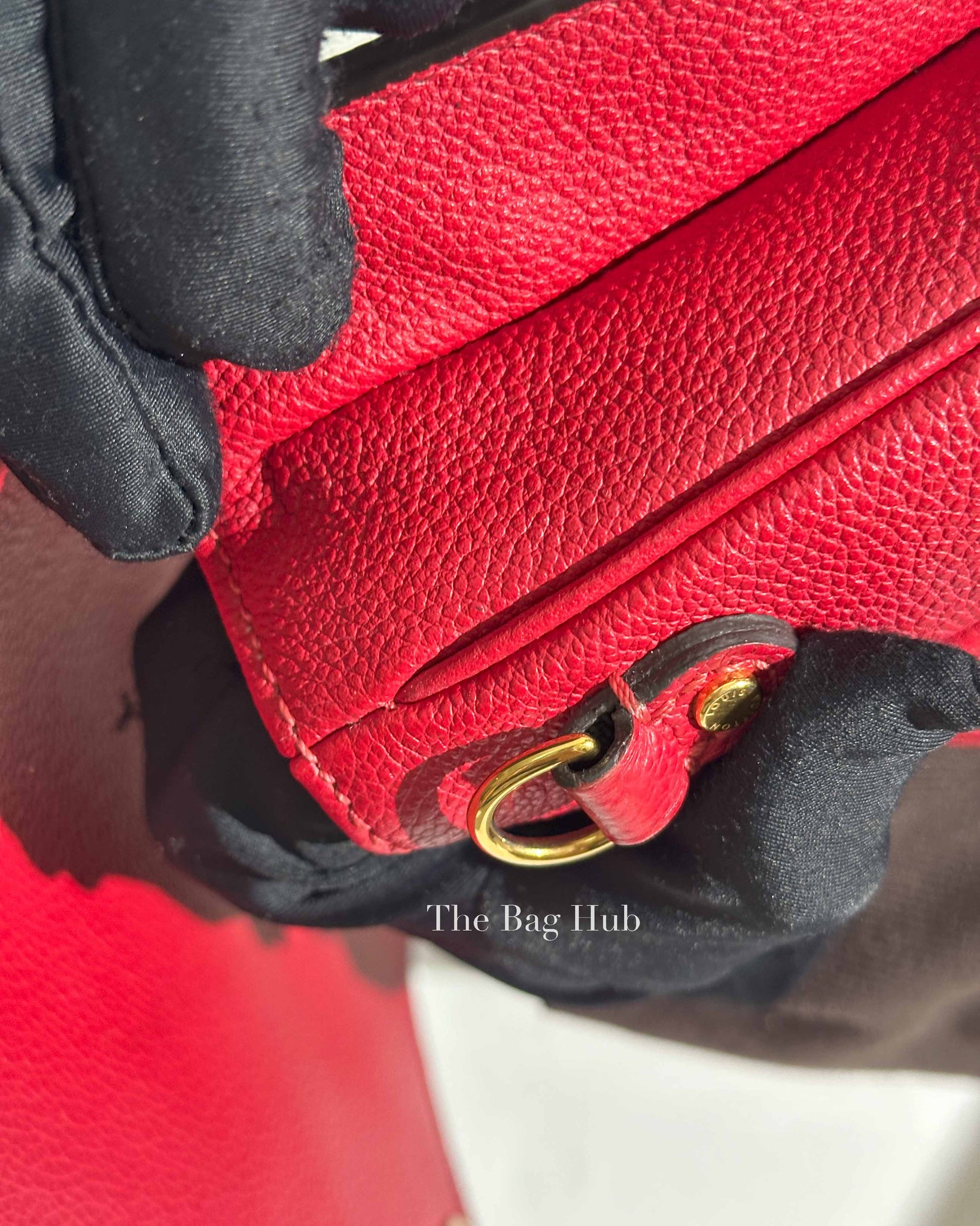 Louis Vuitton Cherry Empreinte Leather Pochette Metis Sling Bag
