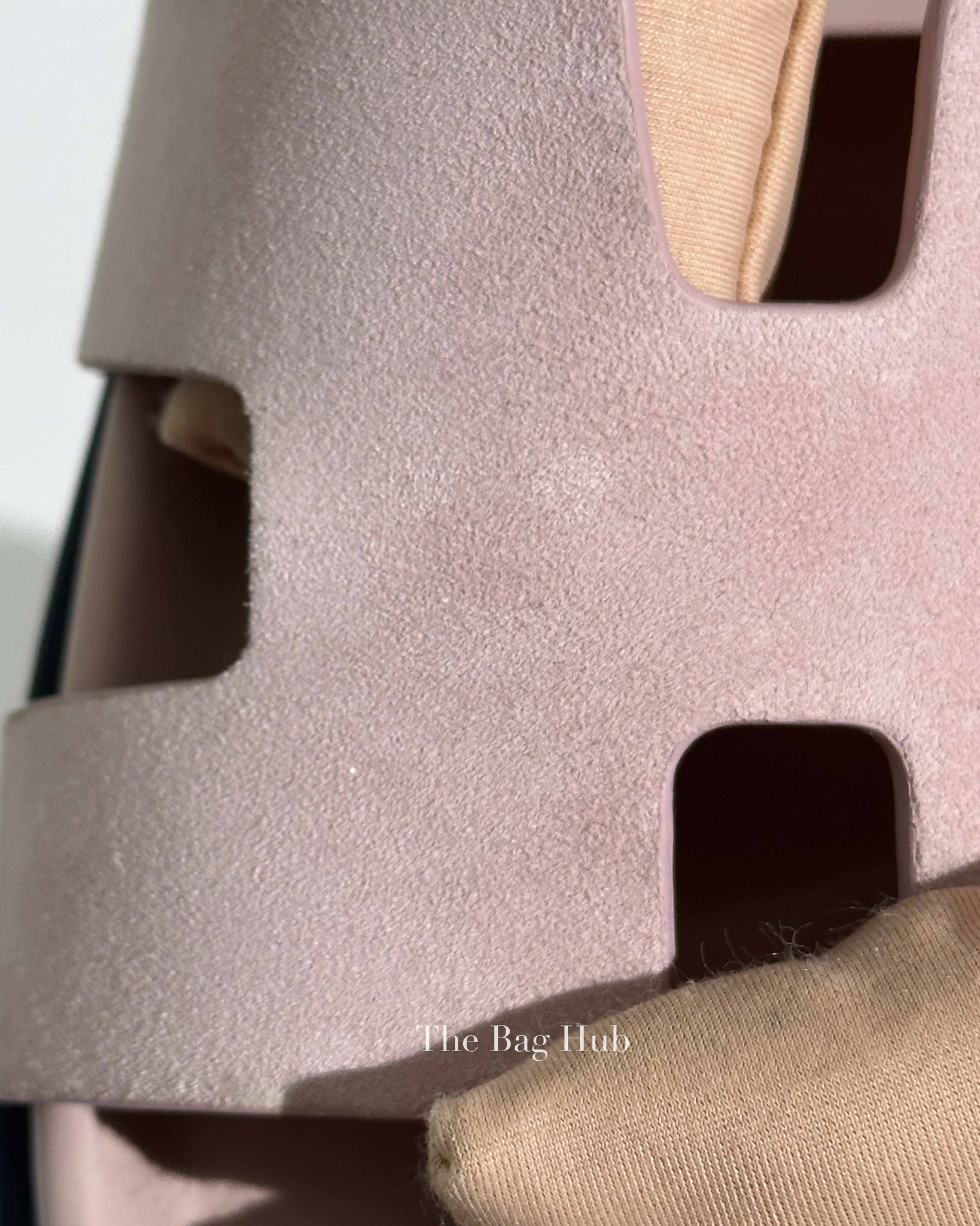Hermes Rose Porcelaine Suede Chypre Sandals Size 37.5