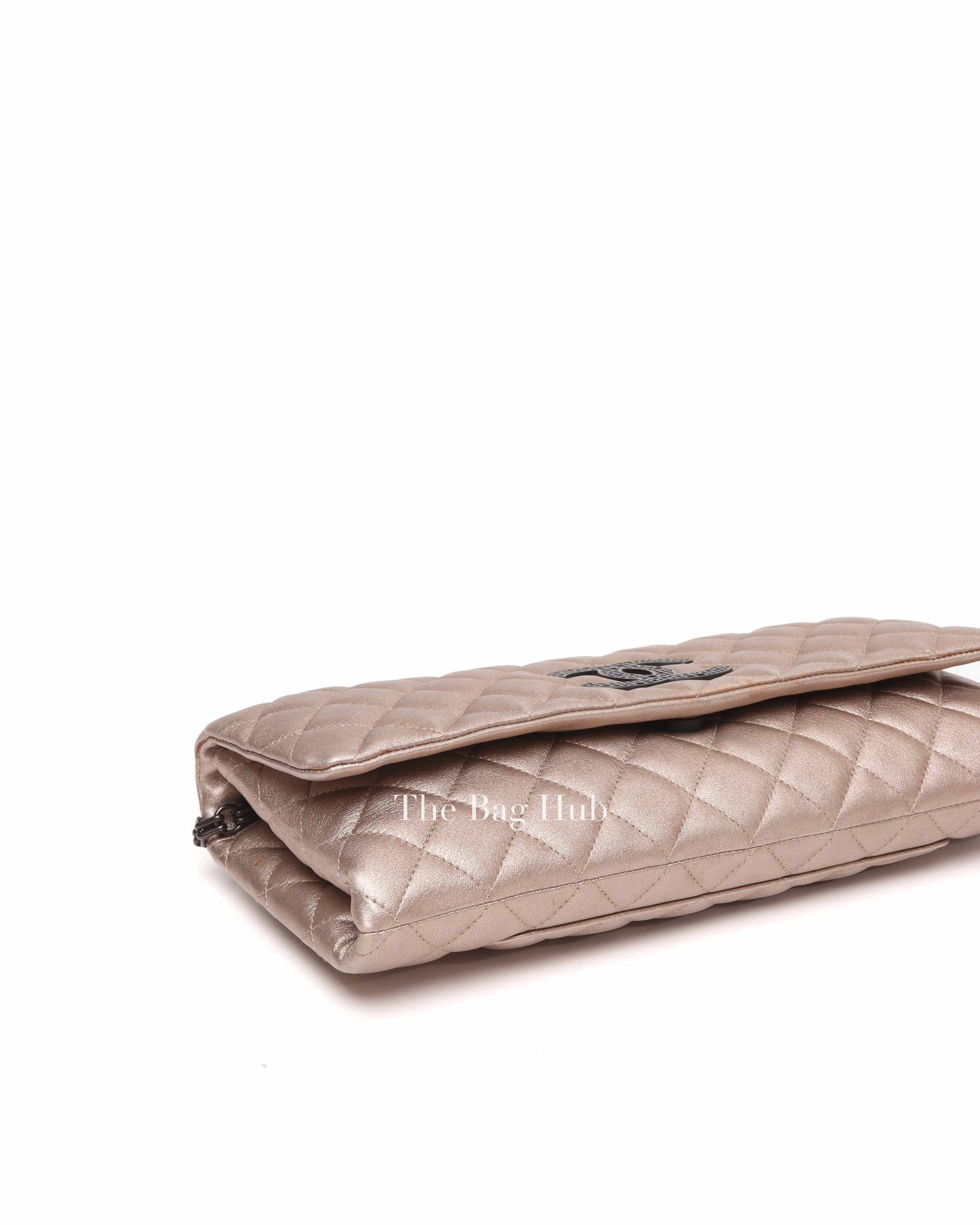 Chanel Metallic Quilted Leather Butterfly Chain Clutch Bag