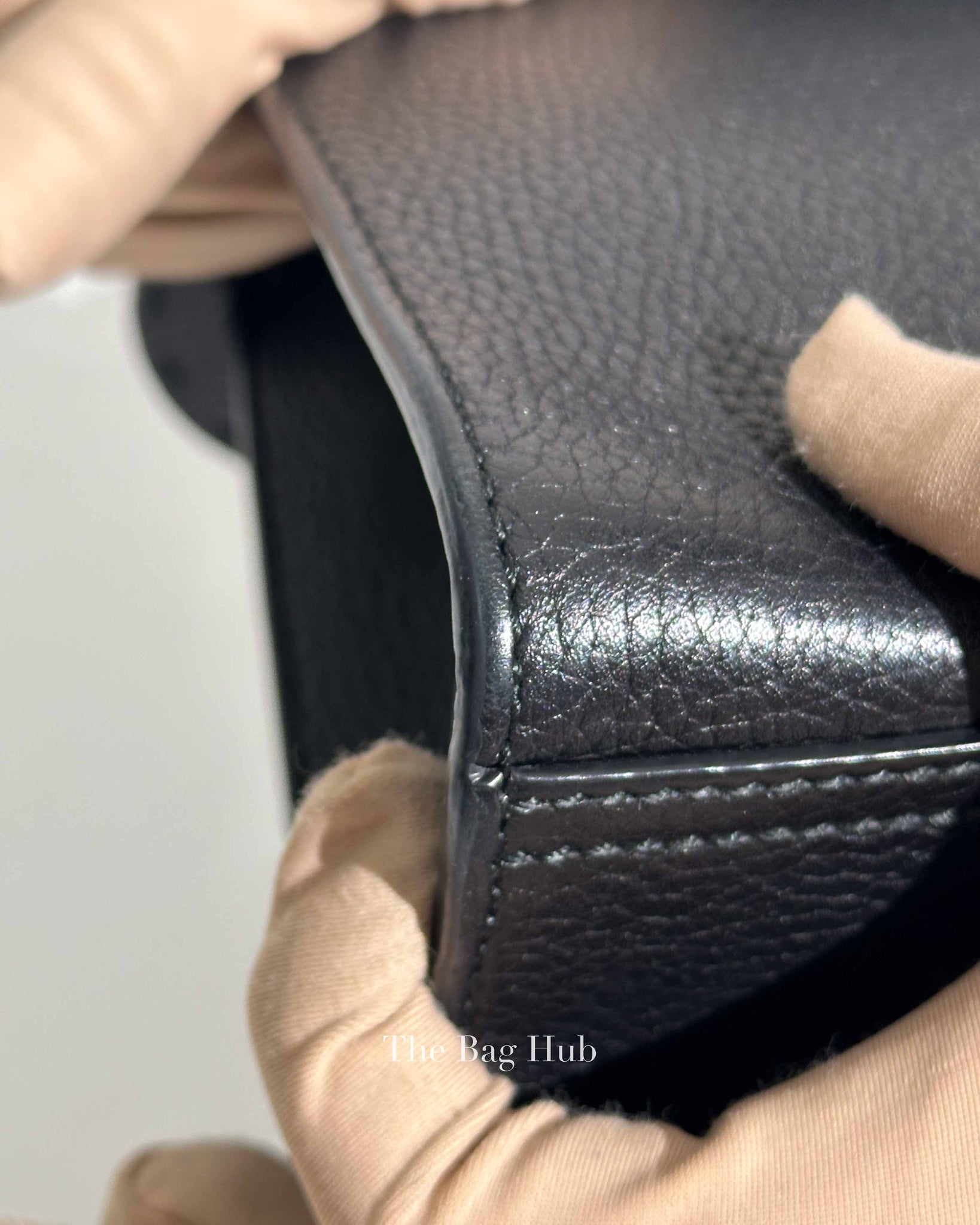 Gucci Black Leather GG Marmont Top Handle Bag