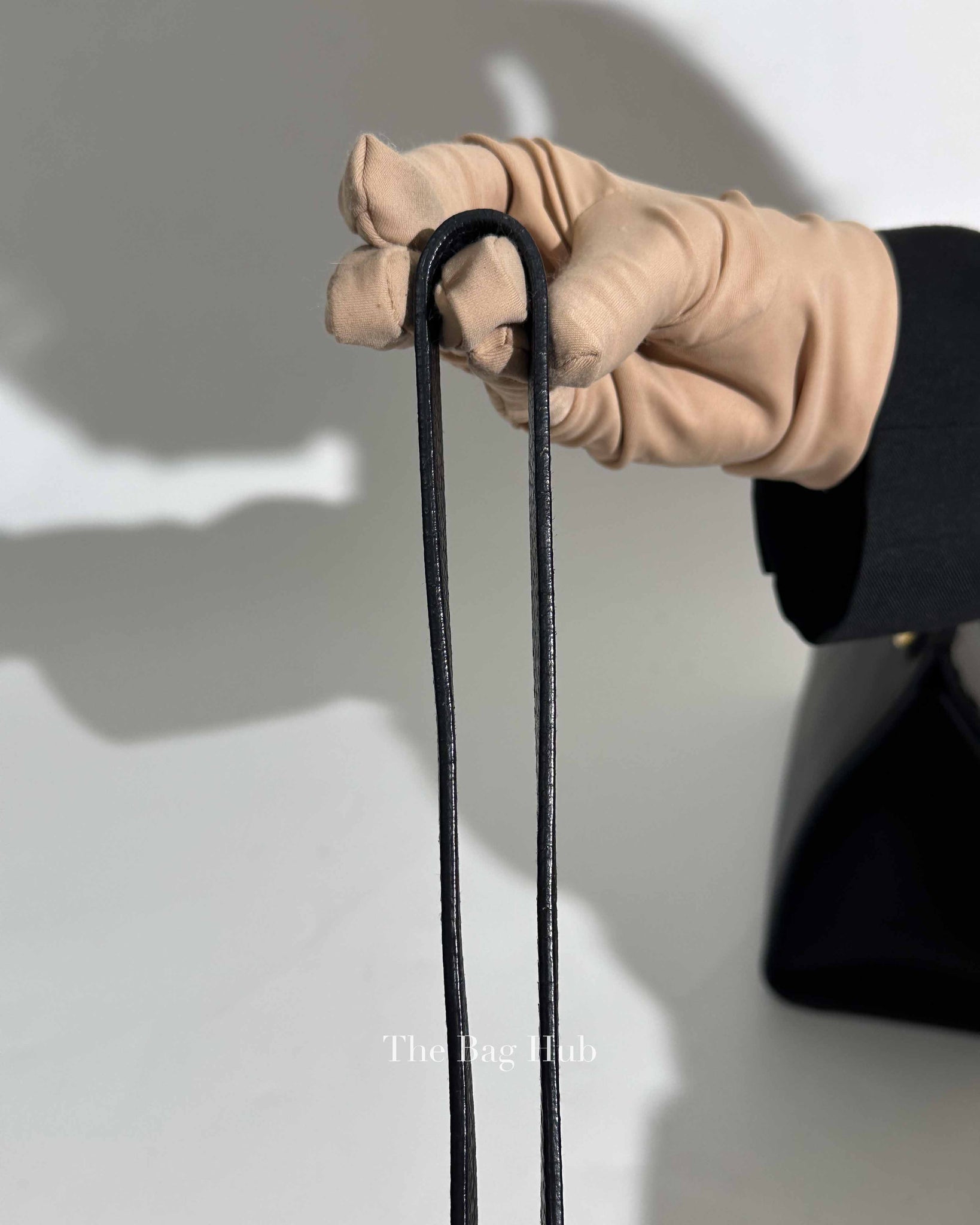 Gucci Black Leather GG Marmont Top Handle Bag