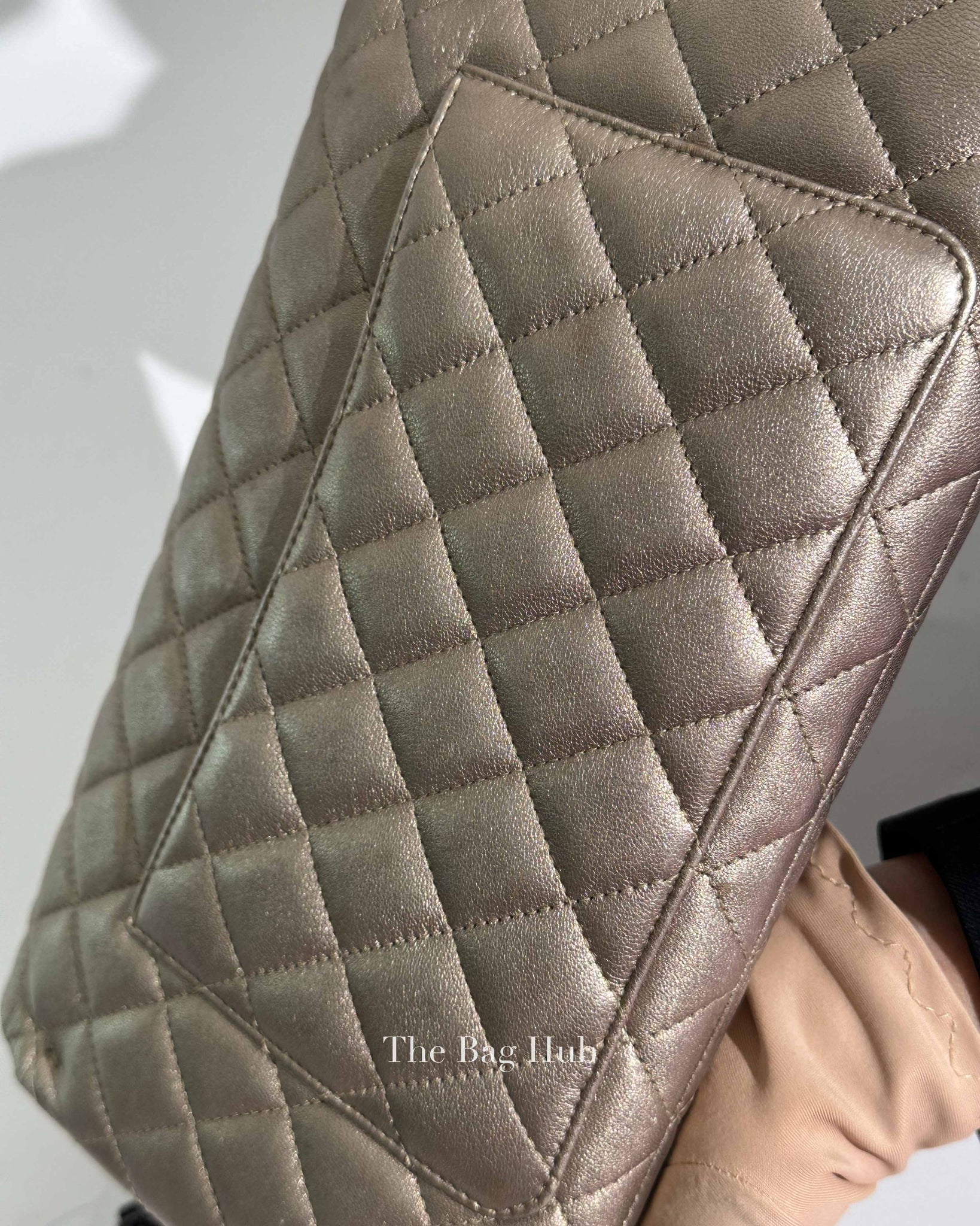 Chanel Metallic Quilted Leather Butterfly Chain Clutch Bag