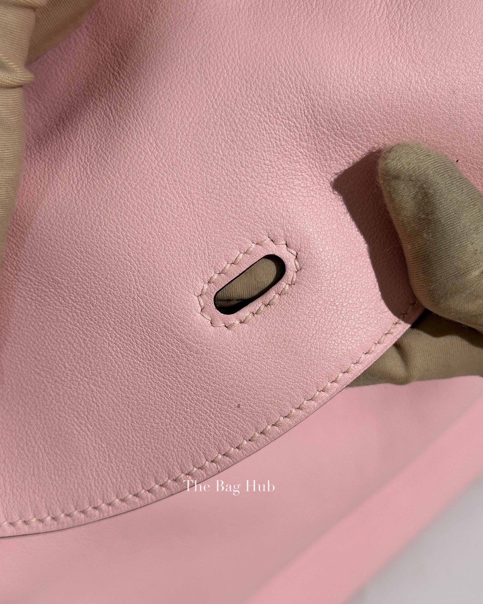 Hermes Rose Sakura Swift Leather Lindy 30