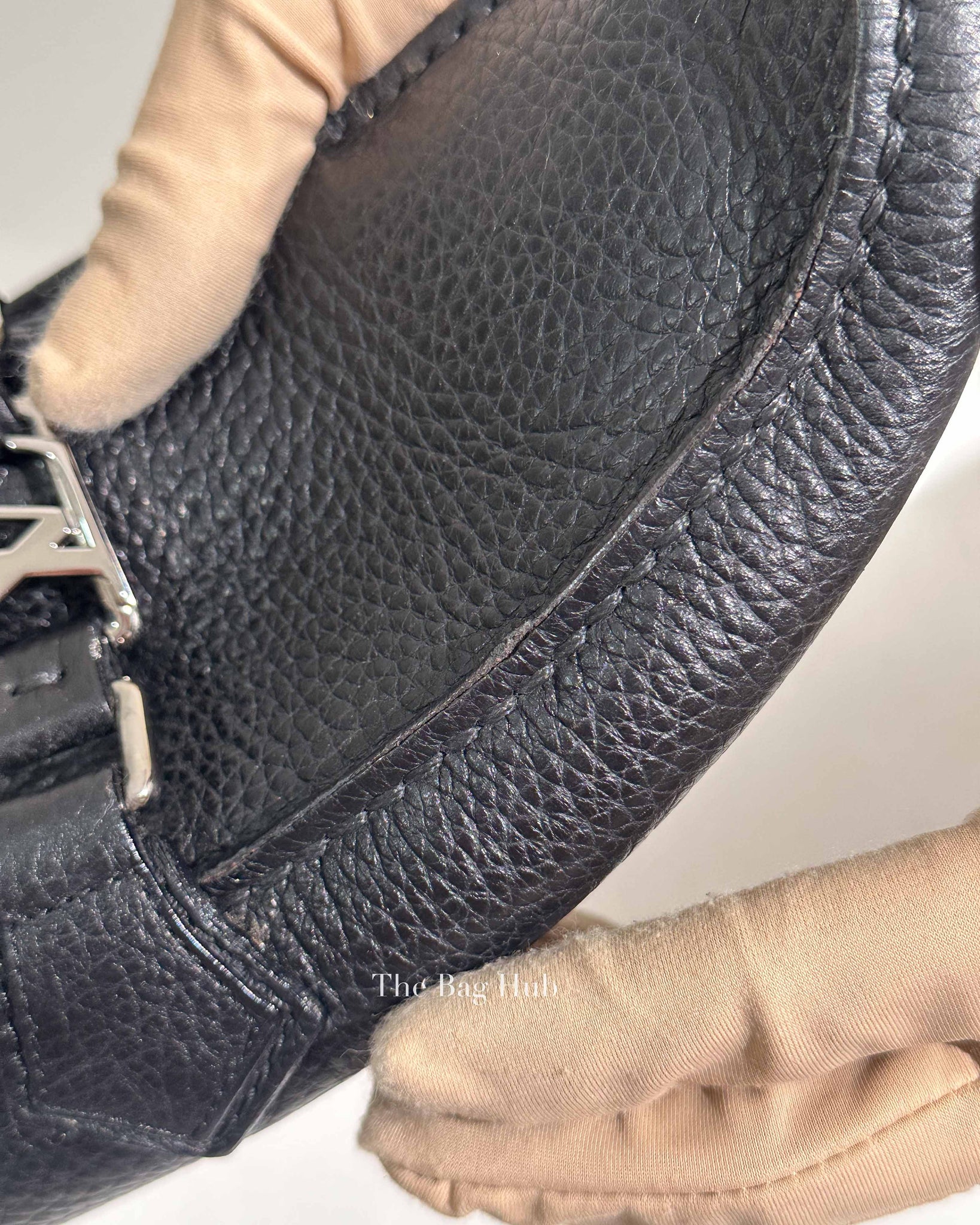 Louis Vuitton Black Leather Hockenheim Slip On Loafers Size 6.5