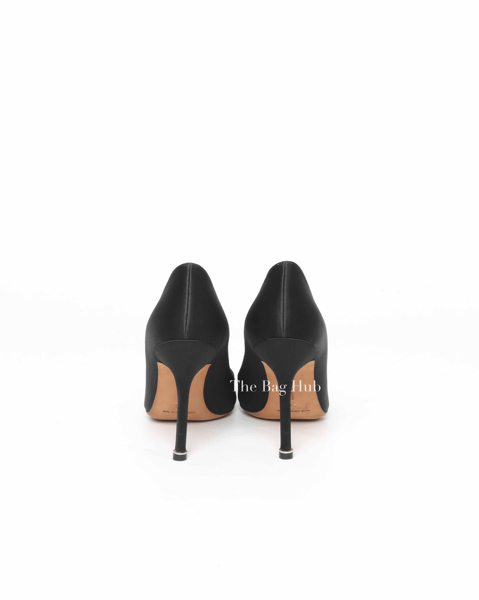 Manolo Blahnik Black Satin Hangisi Pumps Size 36 | Designer Manolo Blahnik Black Satin Hangisi Pumps Size 36 | Designer