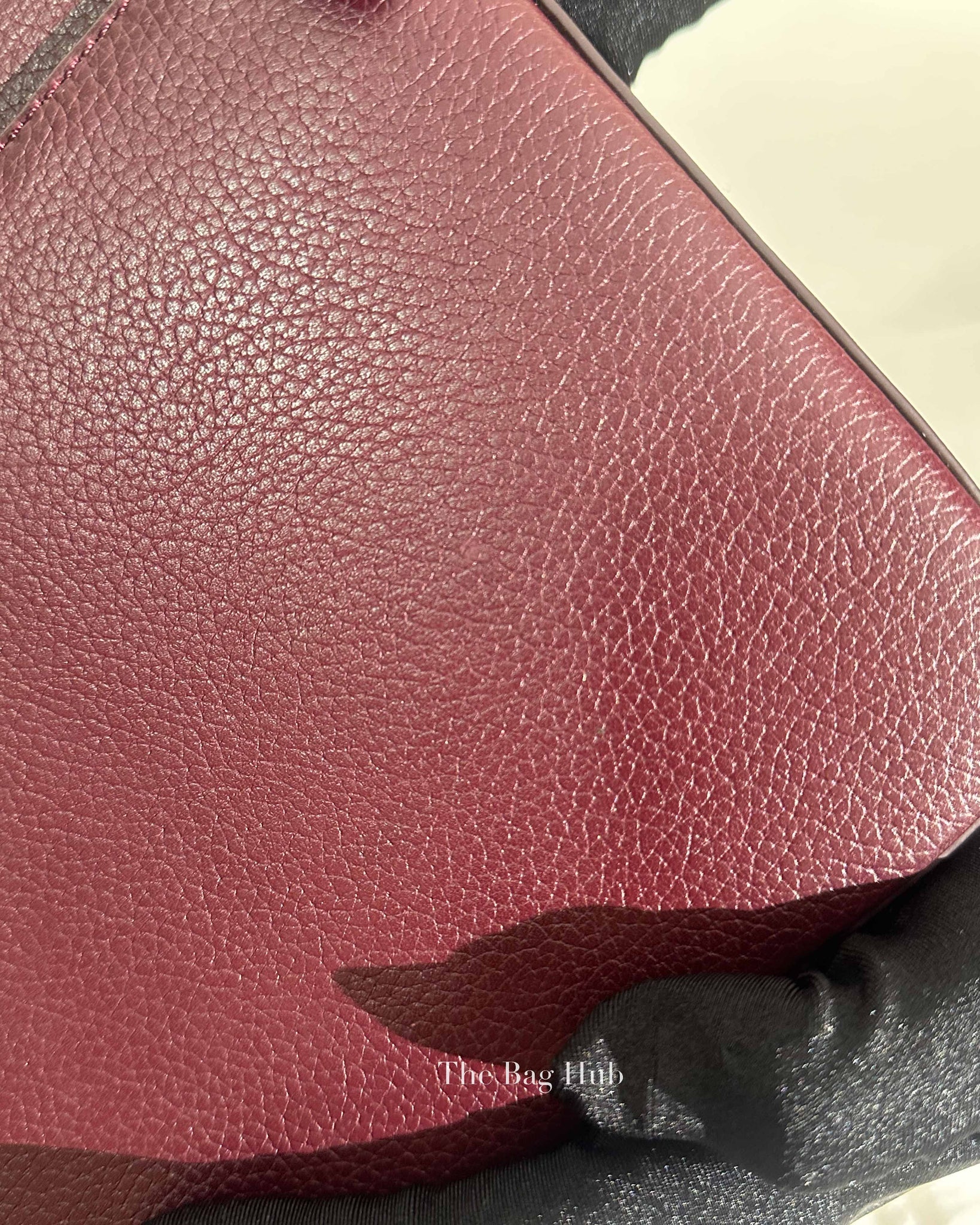 Faure Le Page Maroon Leather Calibre 27 Bag