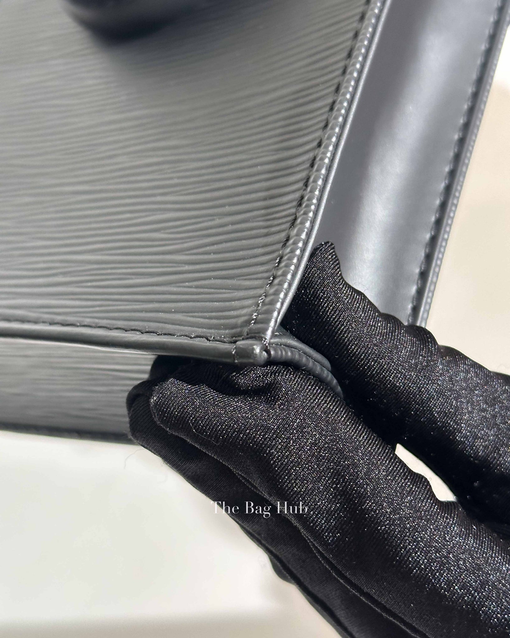 Louis Vuitton Black Epi Leather Petite Sac Plat Tote Bag