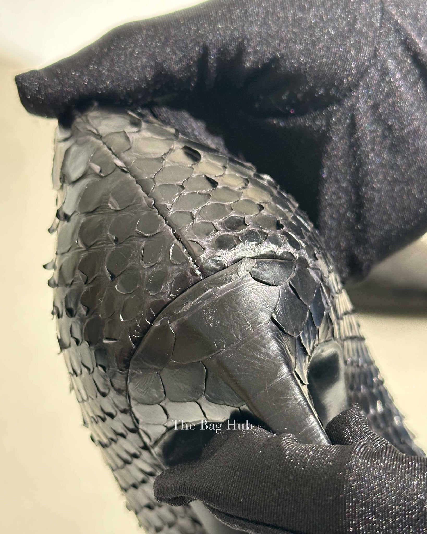 Saint Laurent Black Snakeskin Pointed Toe Pumps Size 38
