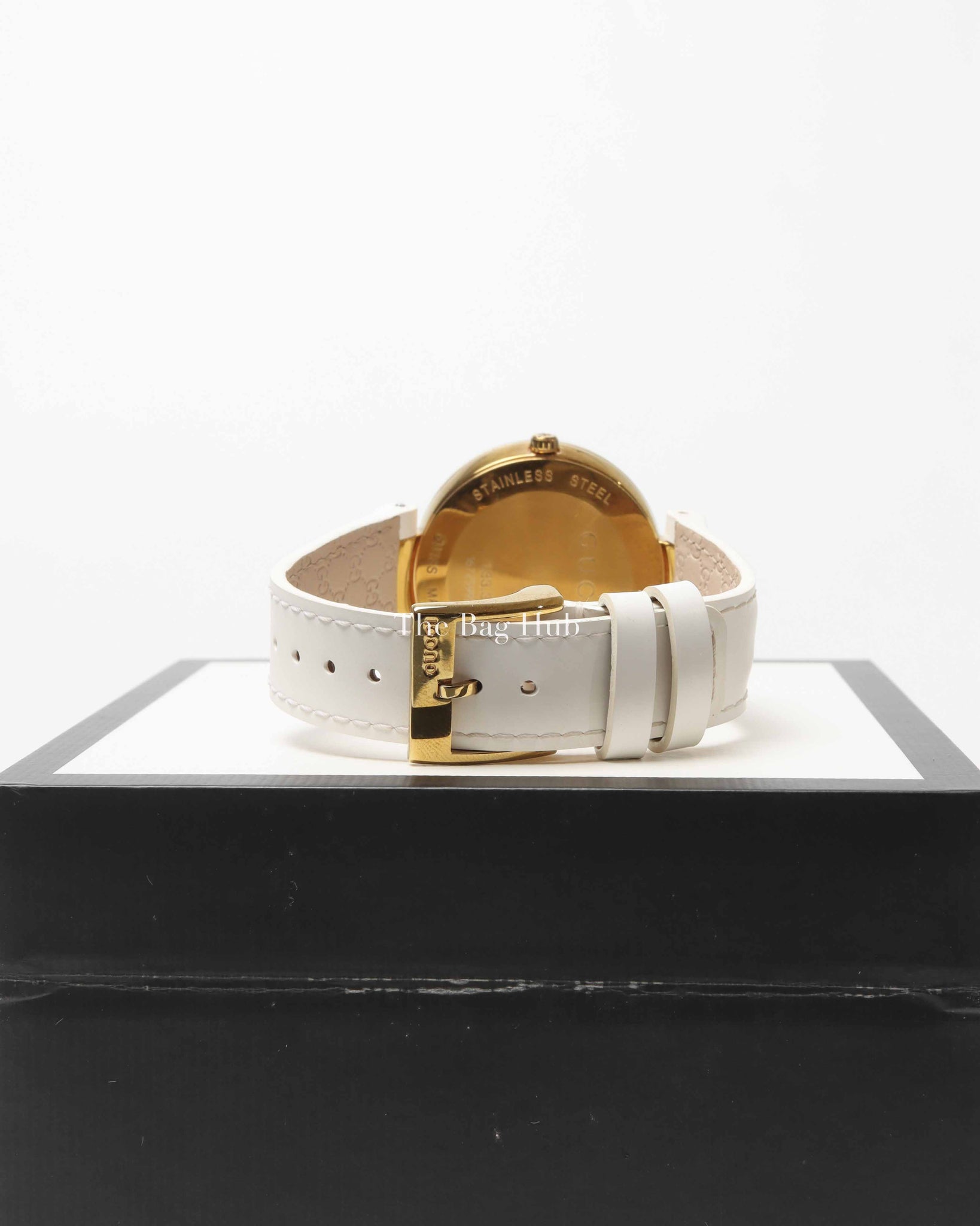Gucci White/Brushed Gold GG Interlocking Watch For Women