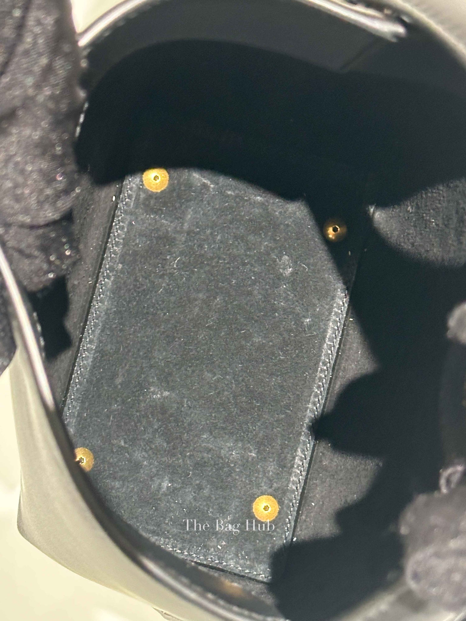 Saint Laurent Black Shiny Calfskin Le 37 Mini Bucket Bag