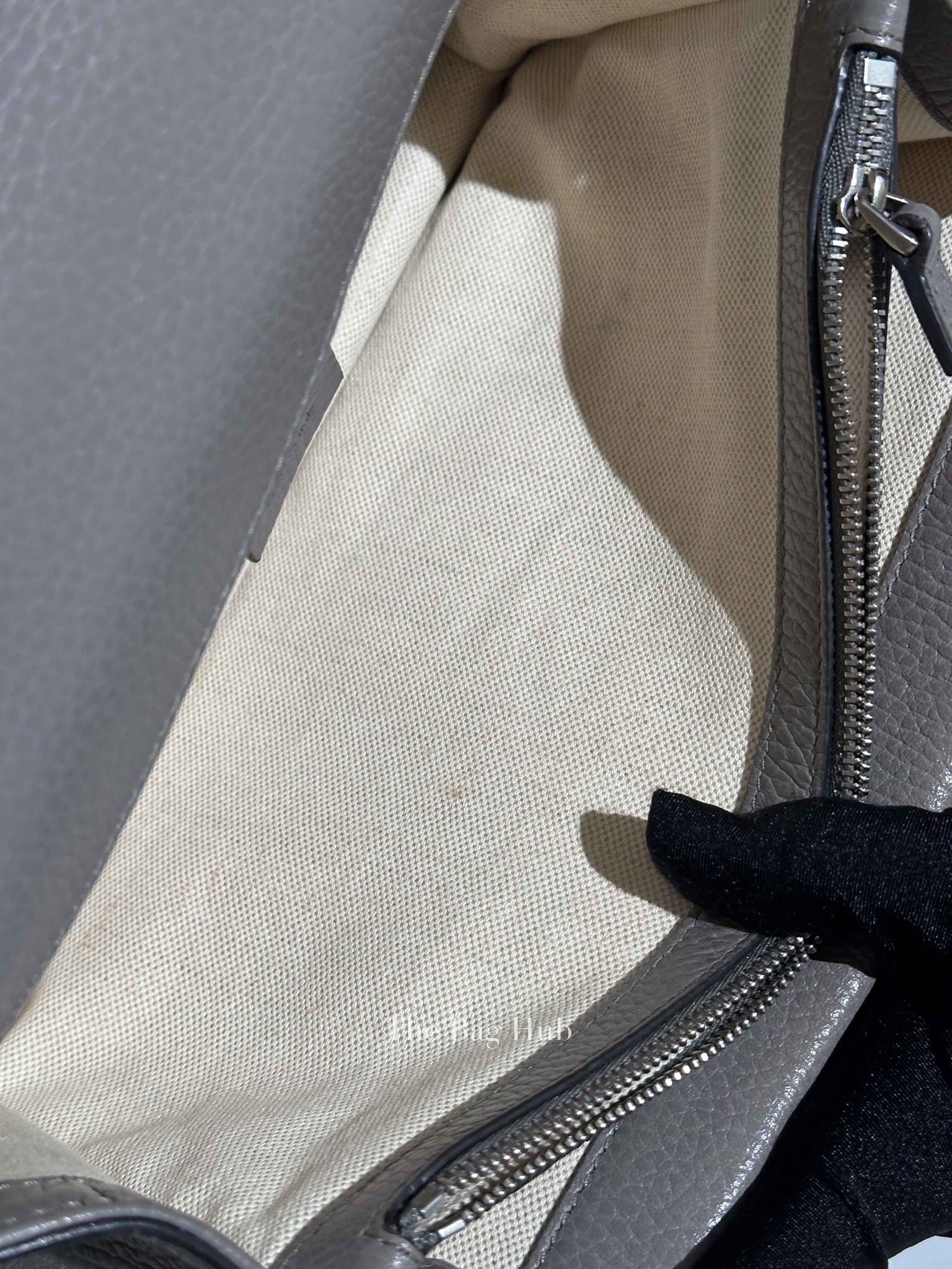 Gucci Dusty Grey Pebbled Calfskin Small Dionysus Shoulder Bag