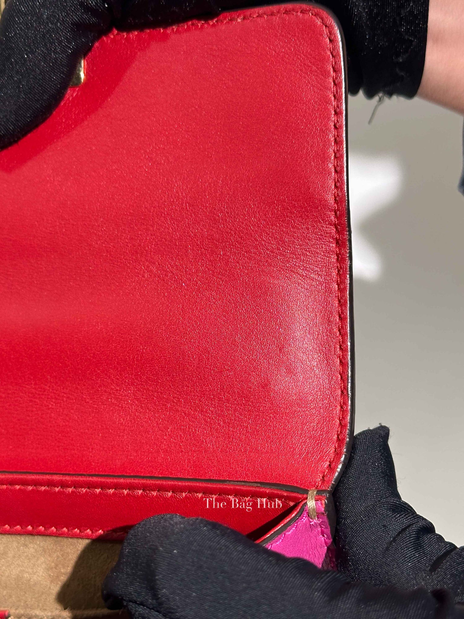 Gucci Beige Hibiscus Red New Rosette GG Supreme Monogram Calfskin Small Padlock Shoulder Bag