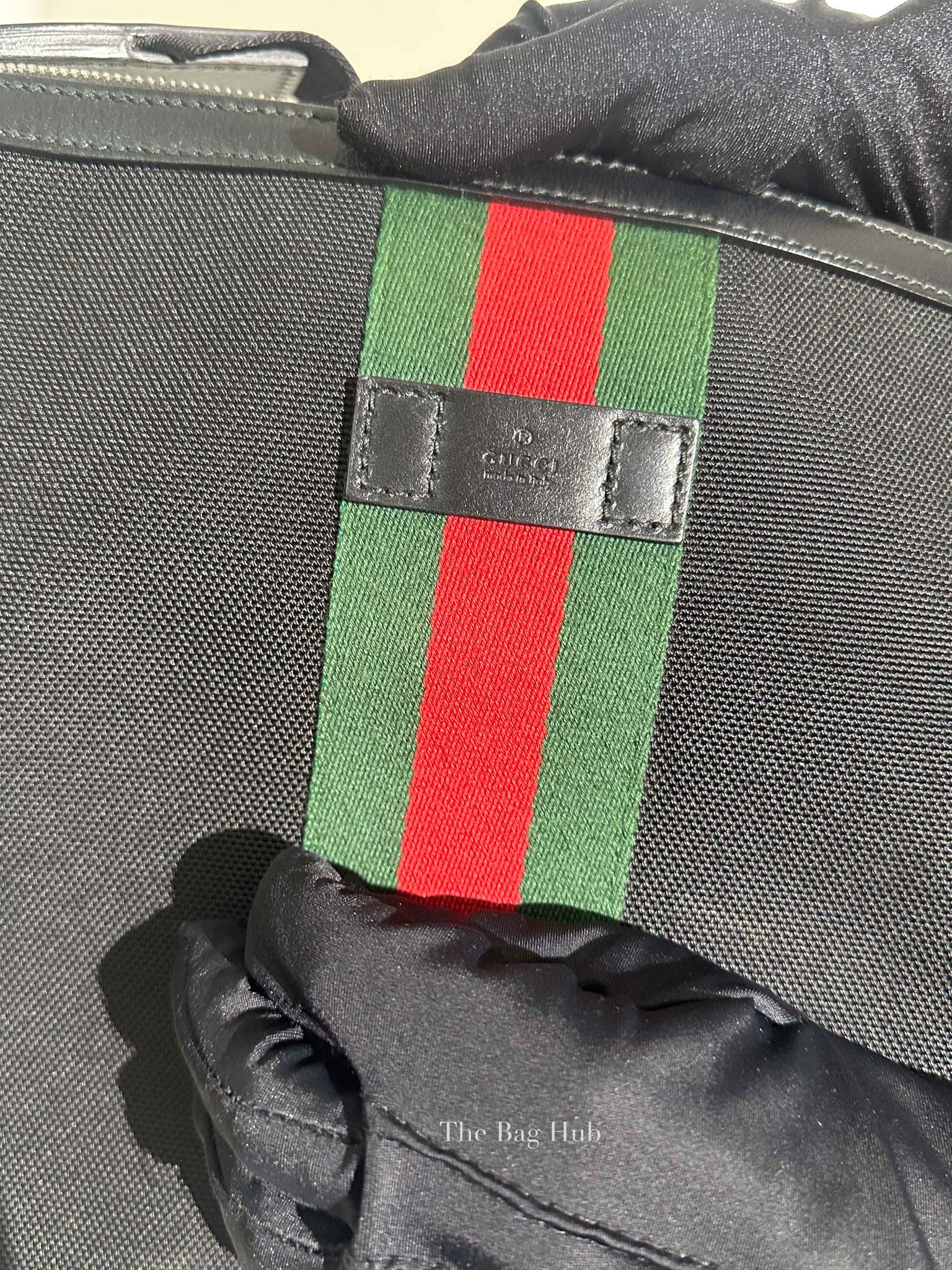 Gucci Black Techno Canvas Web Medium Messenger Bag