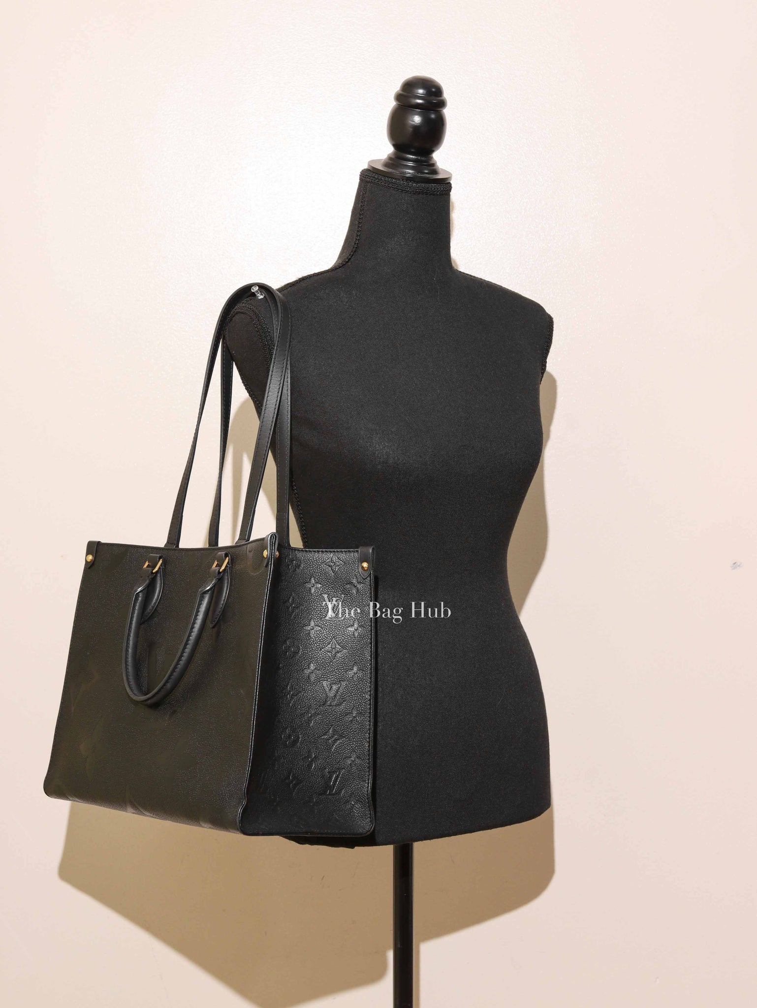 Louis Vuitton Black Leather Empreinte Monogram Giant OnTheGo MM Tote Bag