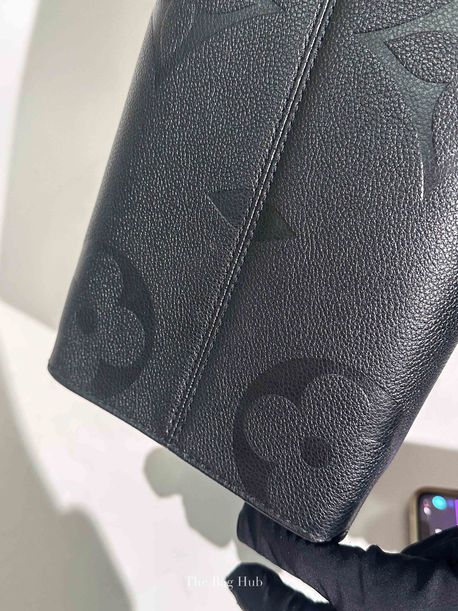 Louis Vuitton Black Leather Empreinte Monogram Giant OnTheGo MM Tote Bag