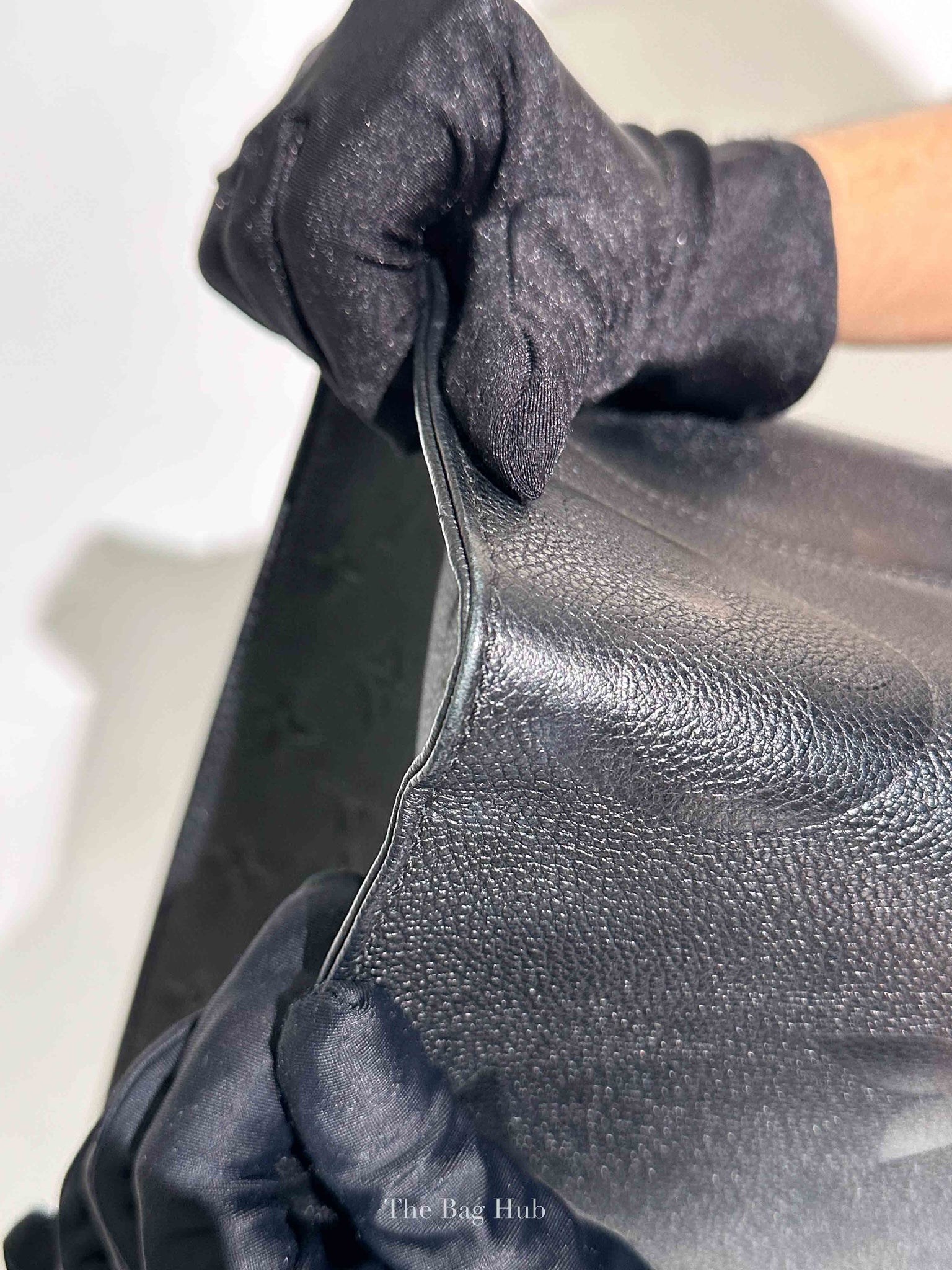 Louis Vuitton Black Leather Empreinte Monogram Giant OnTheGo MM Tote Bag