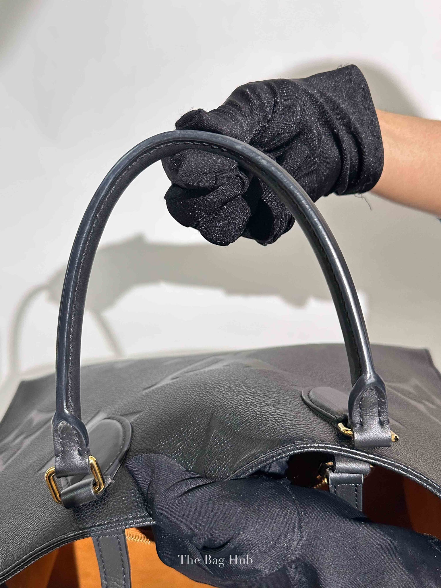 Louis Vuitton Black Leather Empreinte Monogram Giant OnTheGo MM Tote Bag