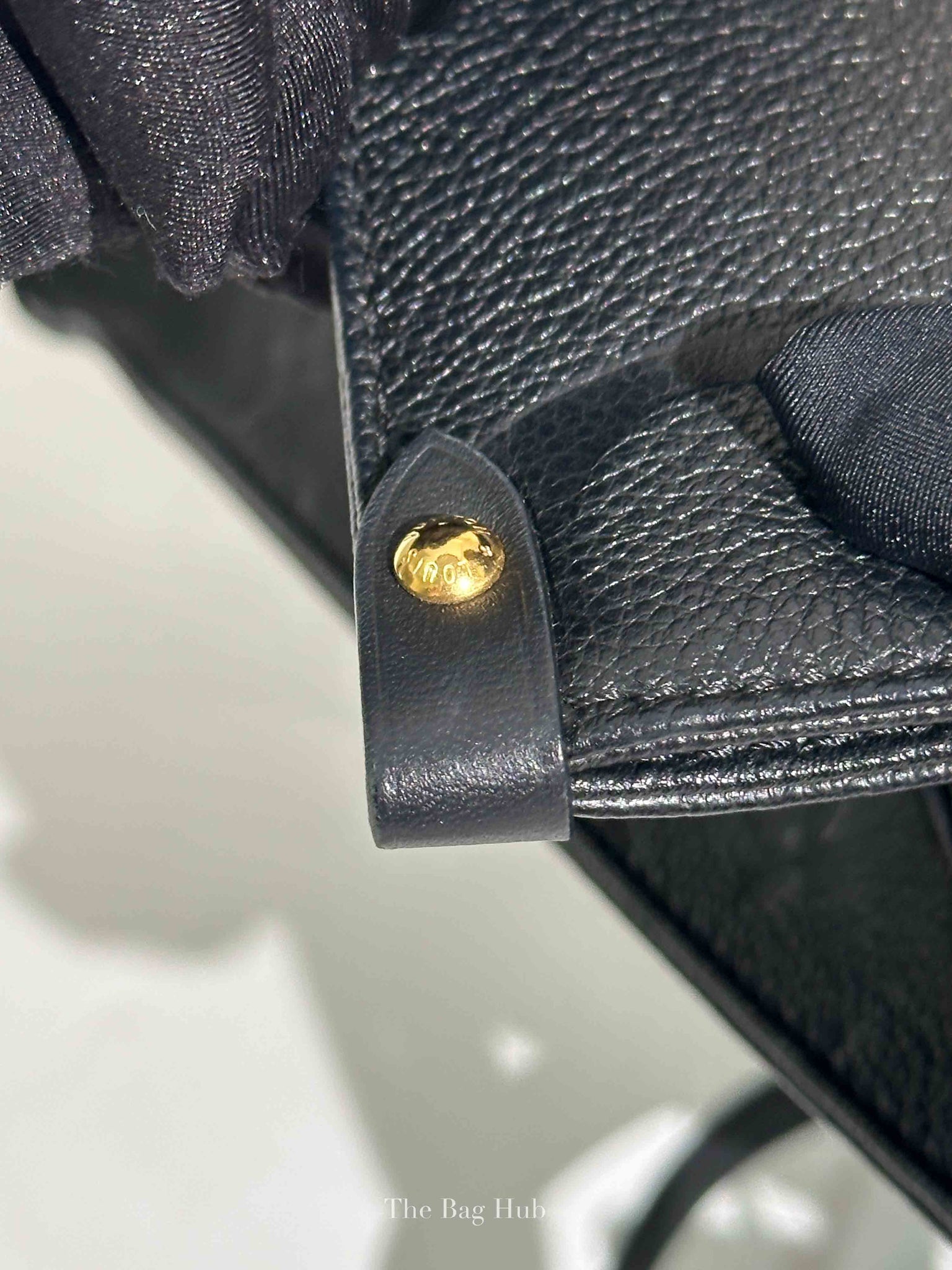 Louis Vuitton Black Leather Empreinte Monogram Giant OnTheGo MM Tote Bag