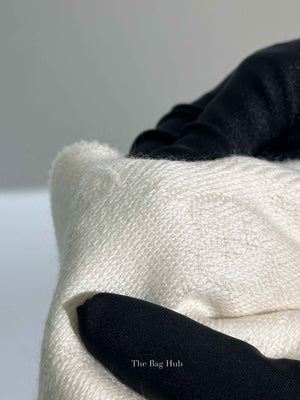 Gucci Ivory Wool GG Jacquard Knitted Scarf