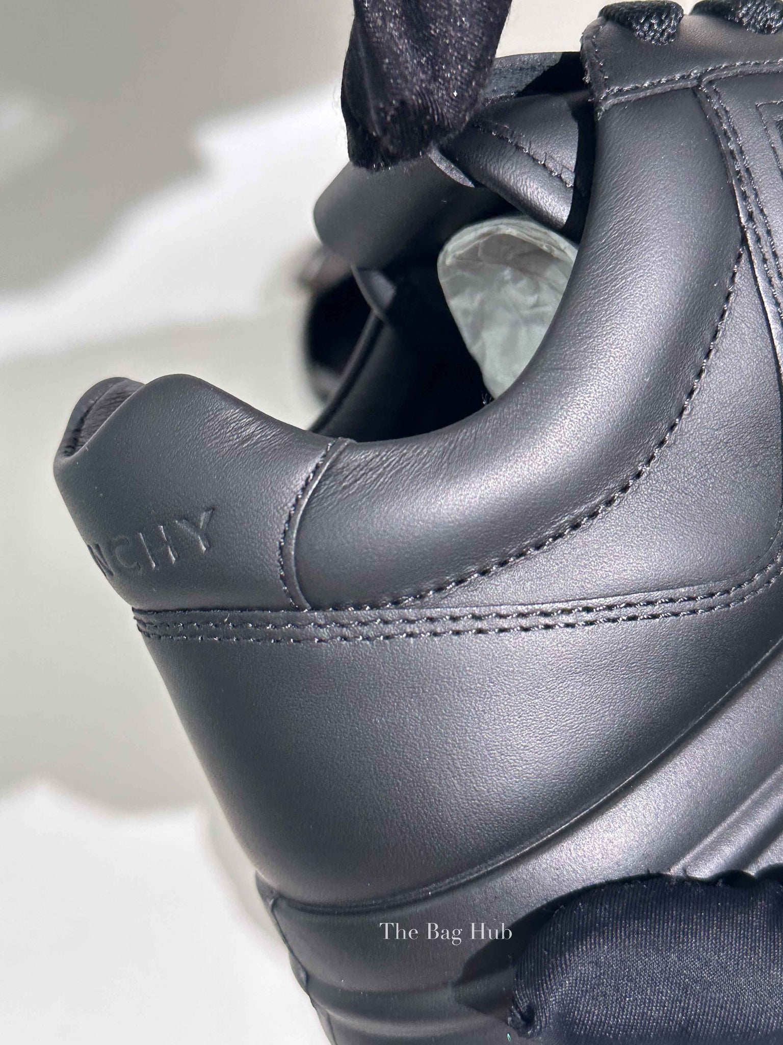 Givenchy Black Leather G4 Low Top Womens Sneakers Size 37