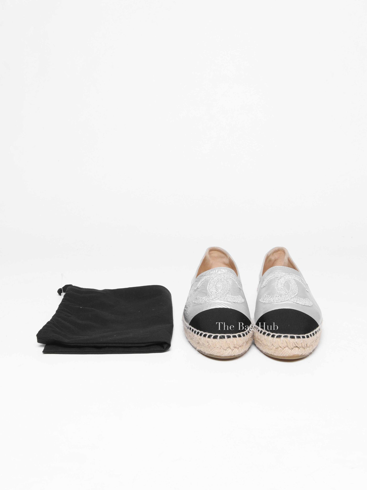 Chanel Silver Black Leather Grosgrain Embroidered CC Espadrilles Size 37