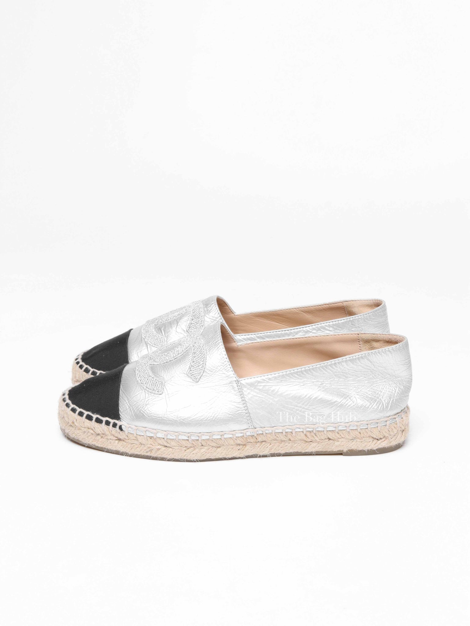 Chanel Silver Black Leather Grosgrain Embroidered CC Espadrilles Size 37
