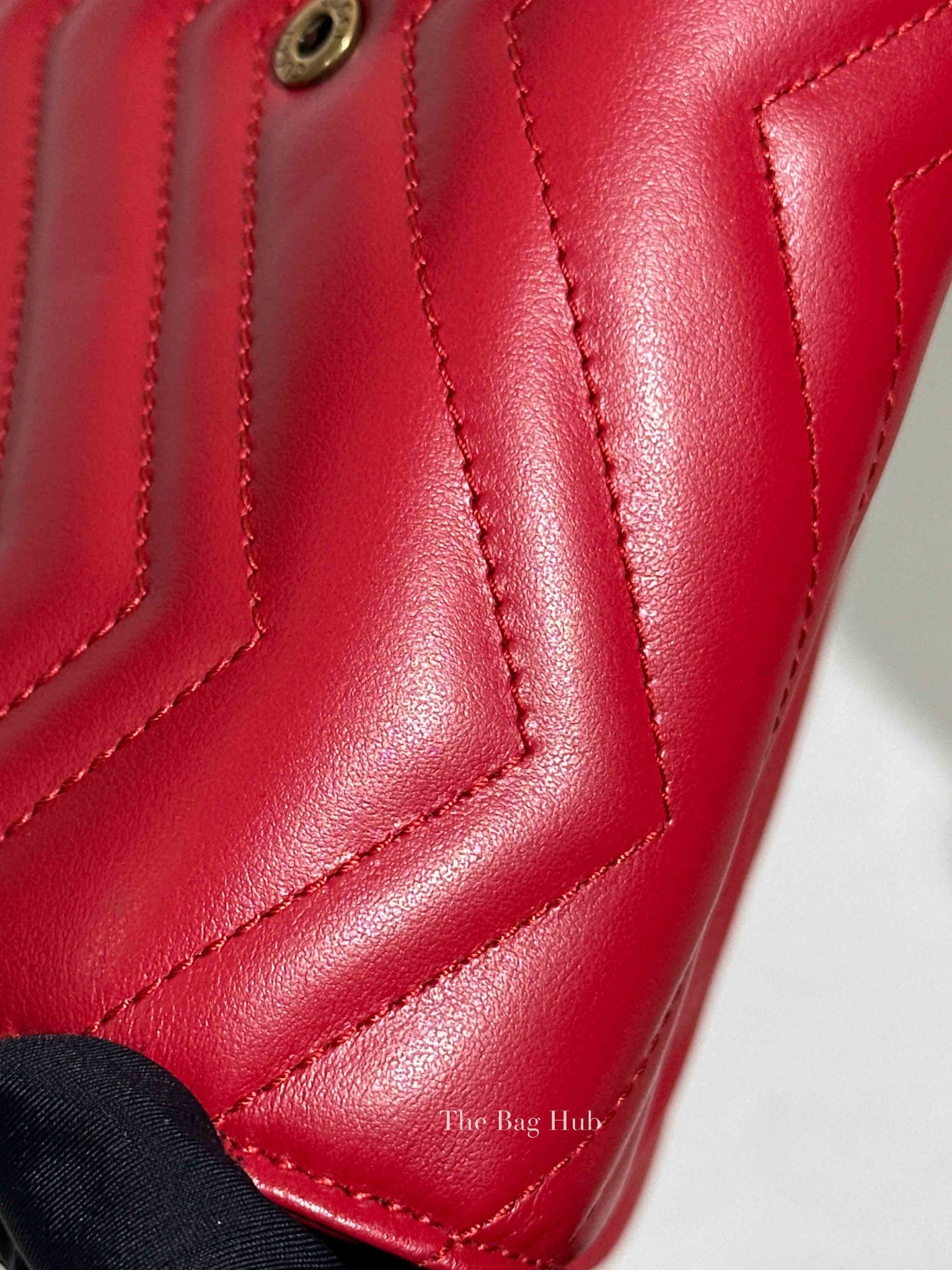 Gucci Red Leather GG Marmont Super Mini Bag
