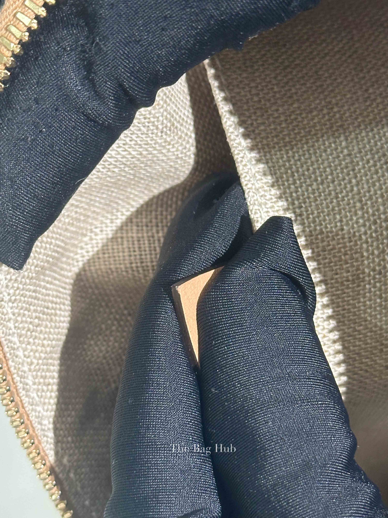 Gucci Camelia Leather Microguccissima Mini Dome Satchel Bag