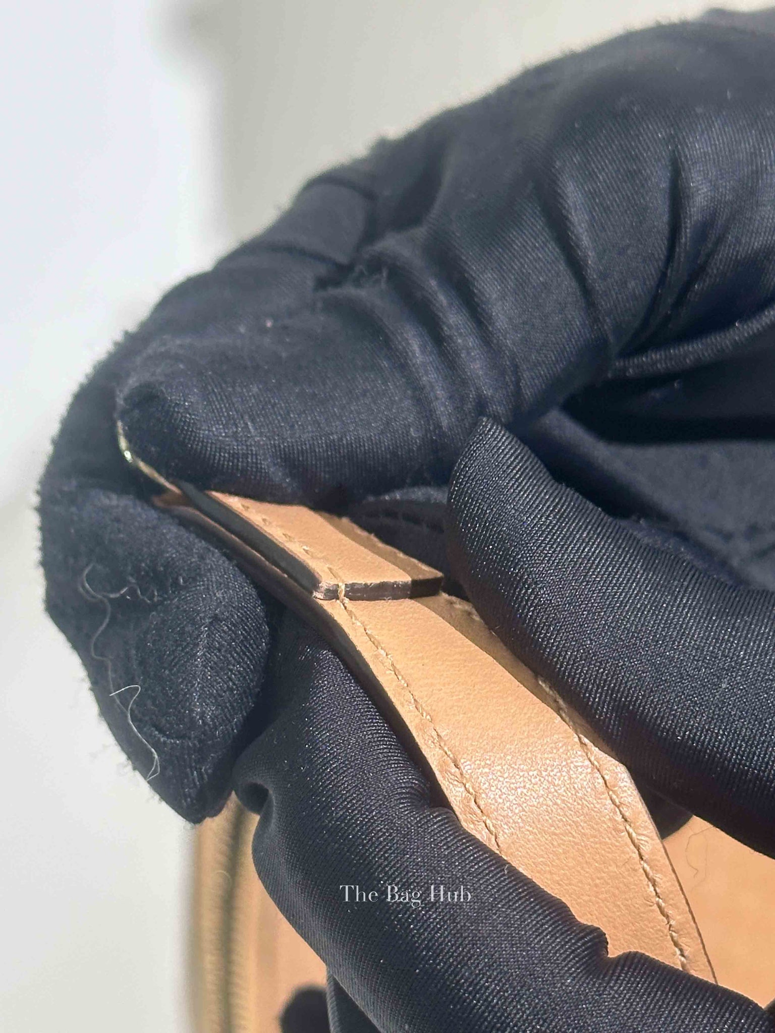 Gucci Camelia Leather Microguccissima Mini Dome Satchel Bag
