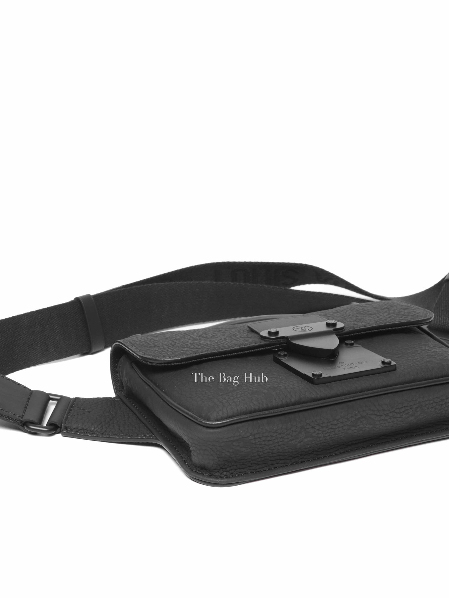 Louis Vuitton Black Leather Monogram S-Lock Sling Shoulder Bag