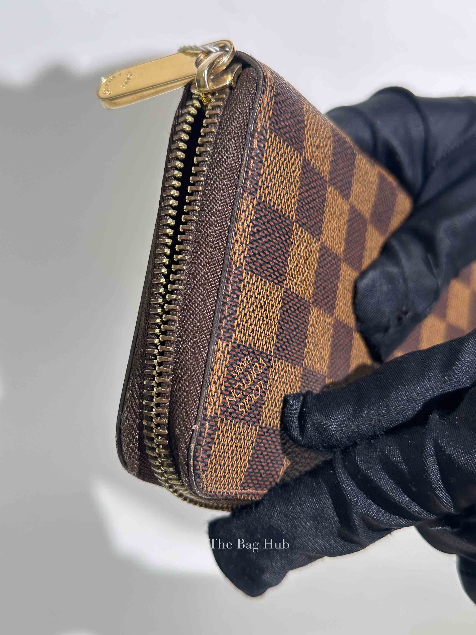 Louis Vuitton Damier Ebene Canvas Brown Zippy Wallet