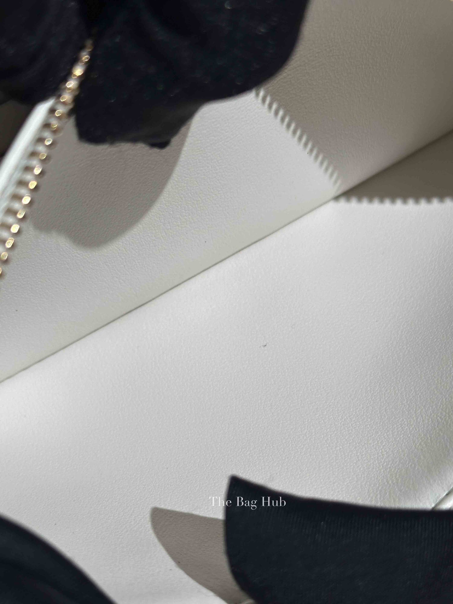 Bottega Veneta White Intrecciato Leather Mini Chain Bag