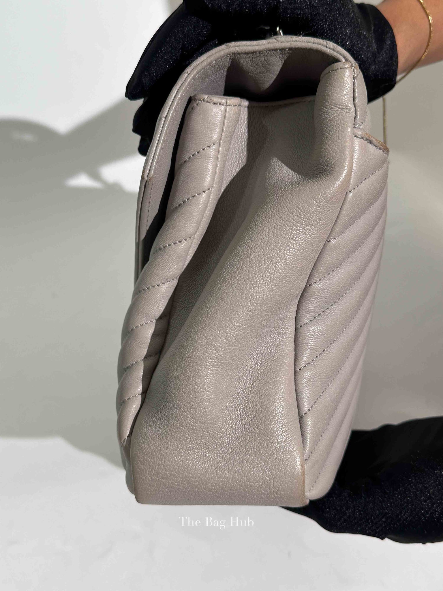 Saint Laurent Light Grey Leather Chevron Quilted Monogram College Large Bag
