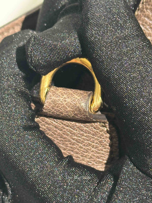 Gucci Beige/Ebony GG Supreme Canvas Ophidia Small Bucket Bag