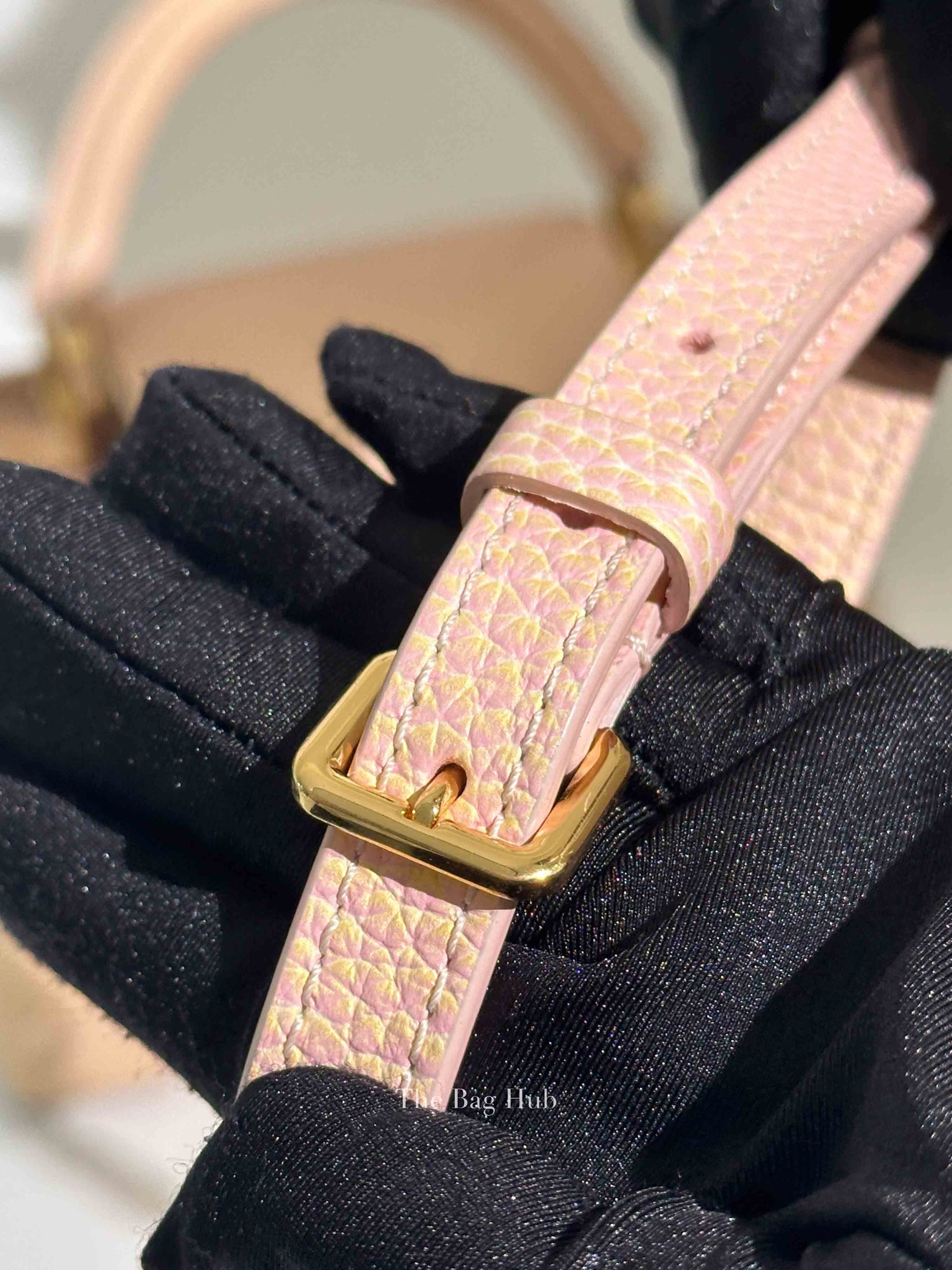 Louis Vuitton Metallic Pink Yellow Leather Seashell Capucines BB Bag