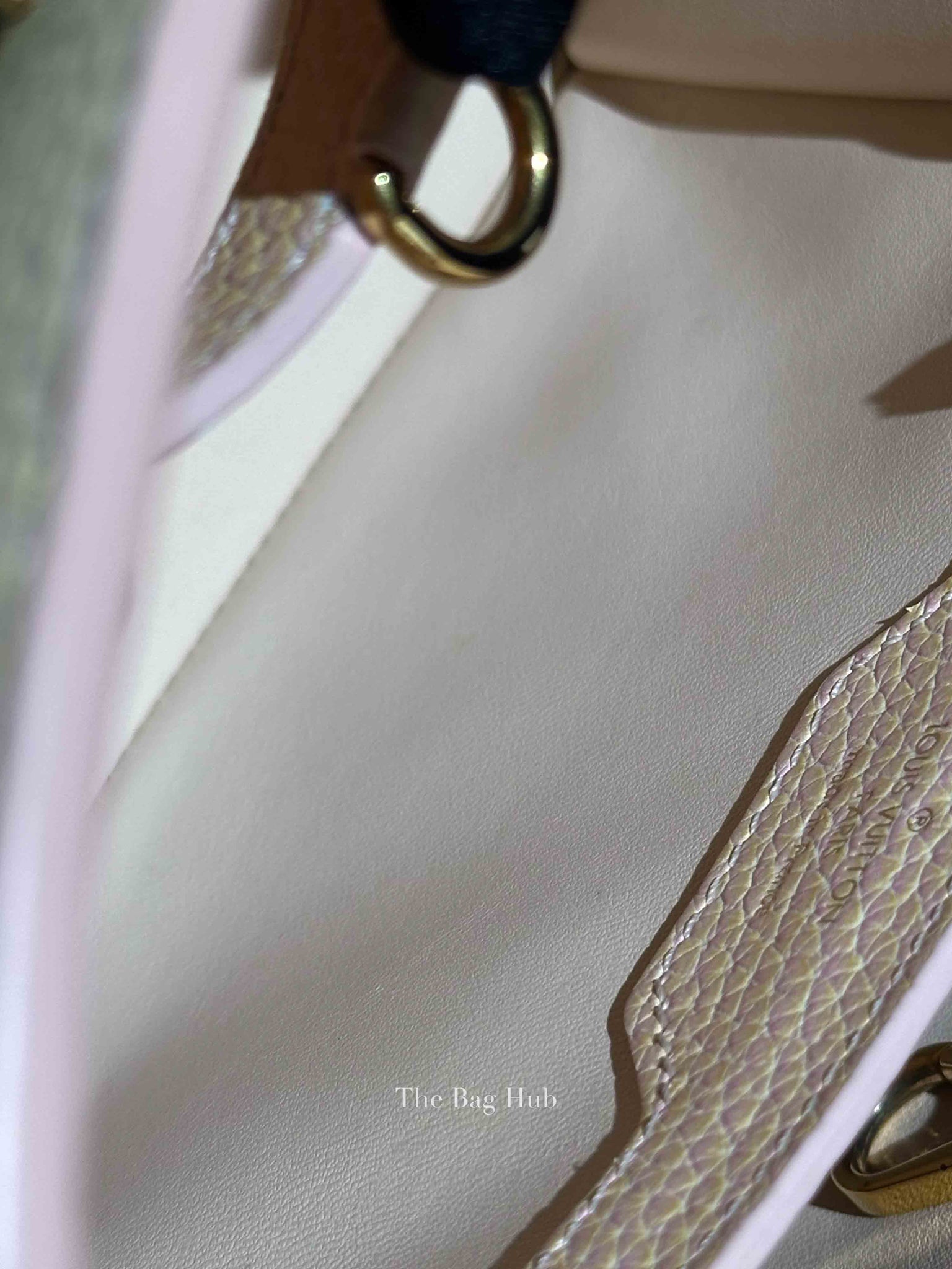 Louis Vuitton Metallic Pink Yellow Leather Seashell Capucines BB Bag
